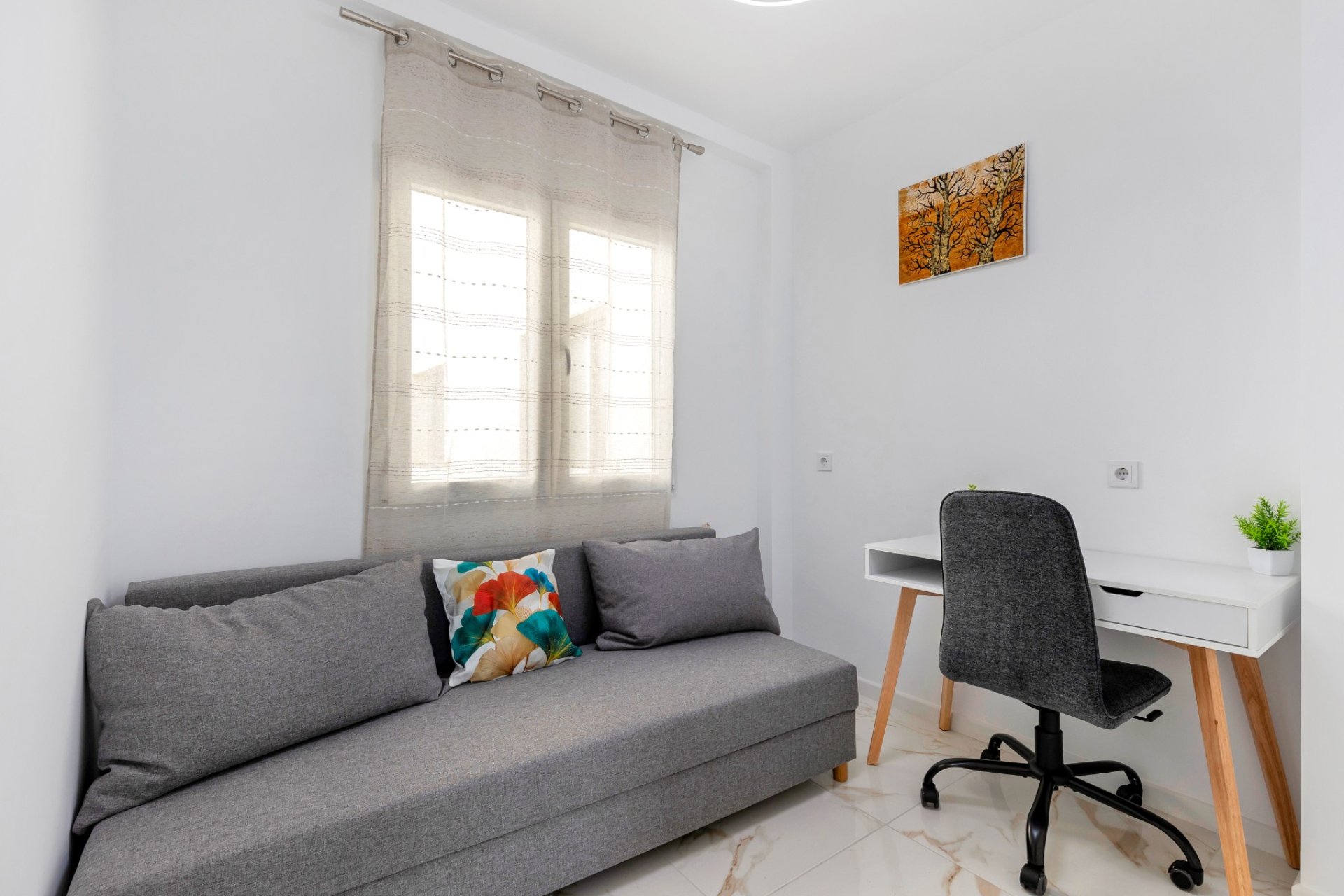 Resale - Apartment / flat - Torrevieja - La Mata