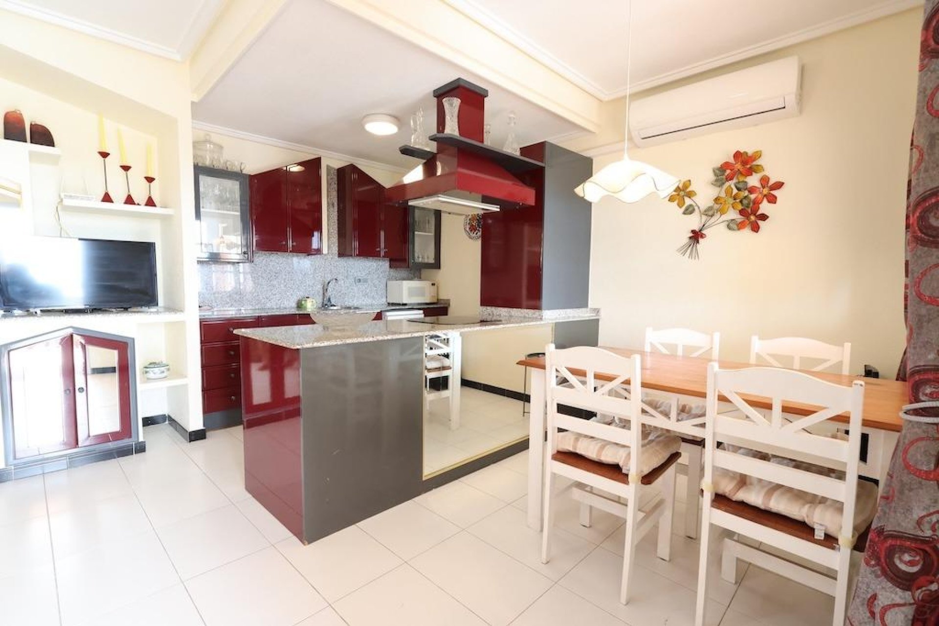 Resale - Apartment / flat - Torrevieja - La siesta