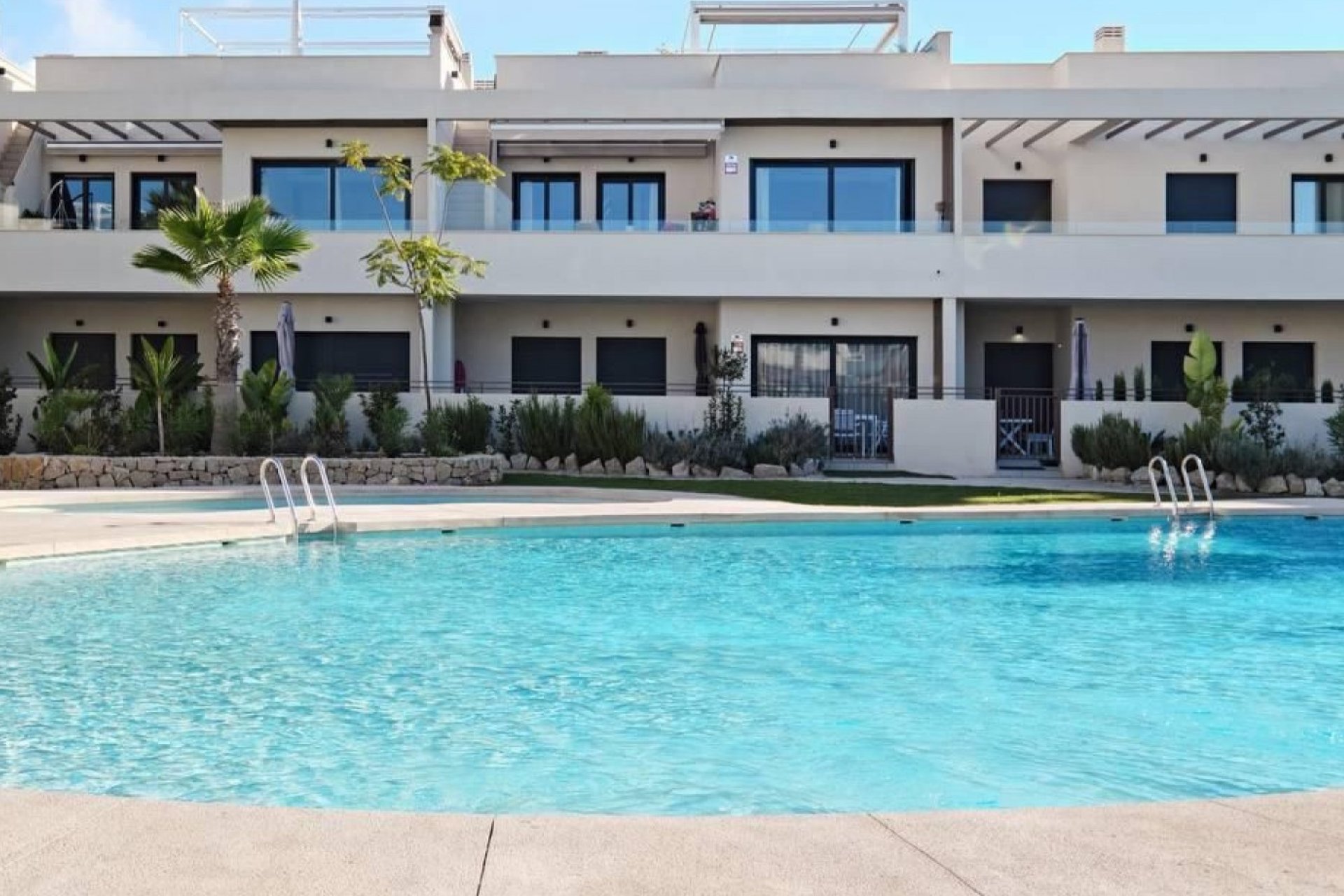 Resale - Apartment / flat - Torrevieja - La Veleta