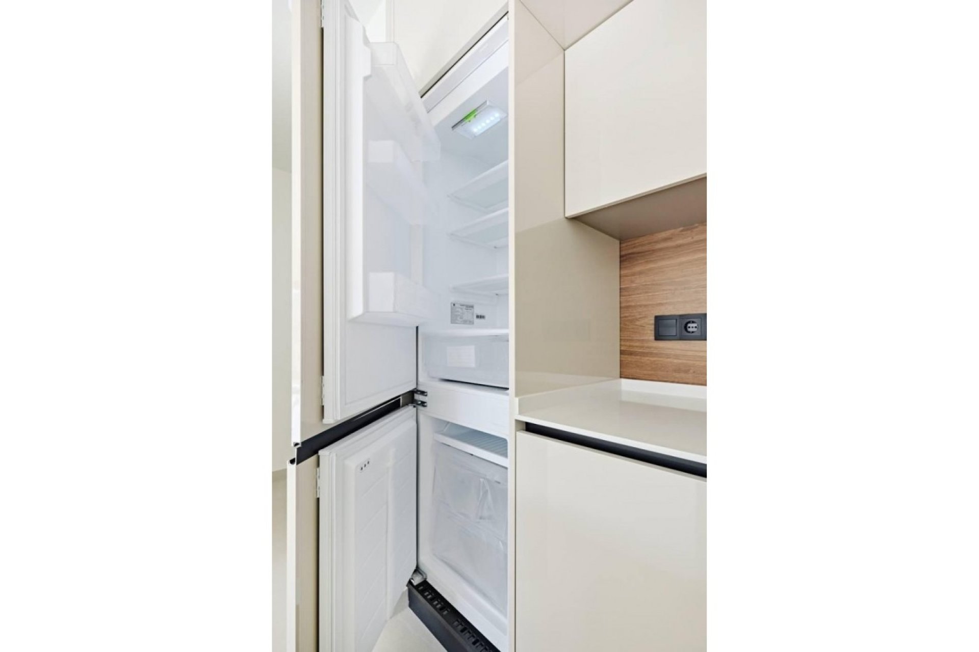 Resale - Apartment / flat - Torrevieja - La Veleta