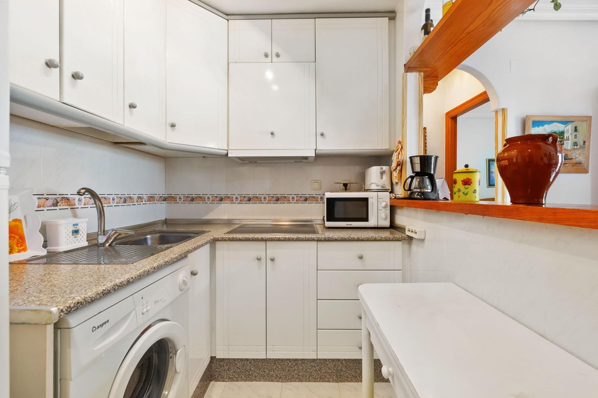 Resale - Apartment / flat - Torrevieja - Los Europeos