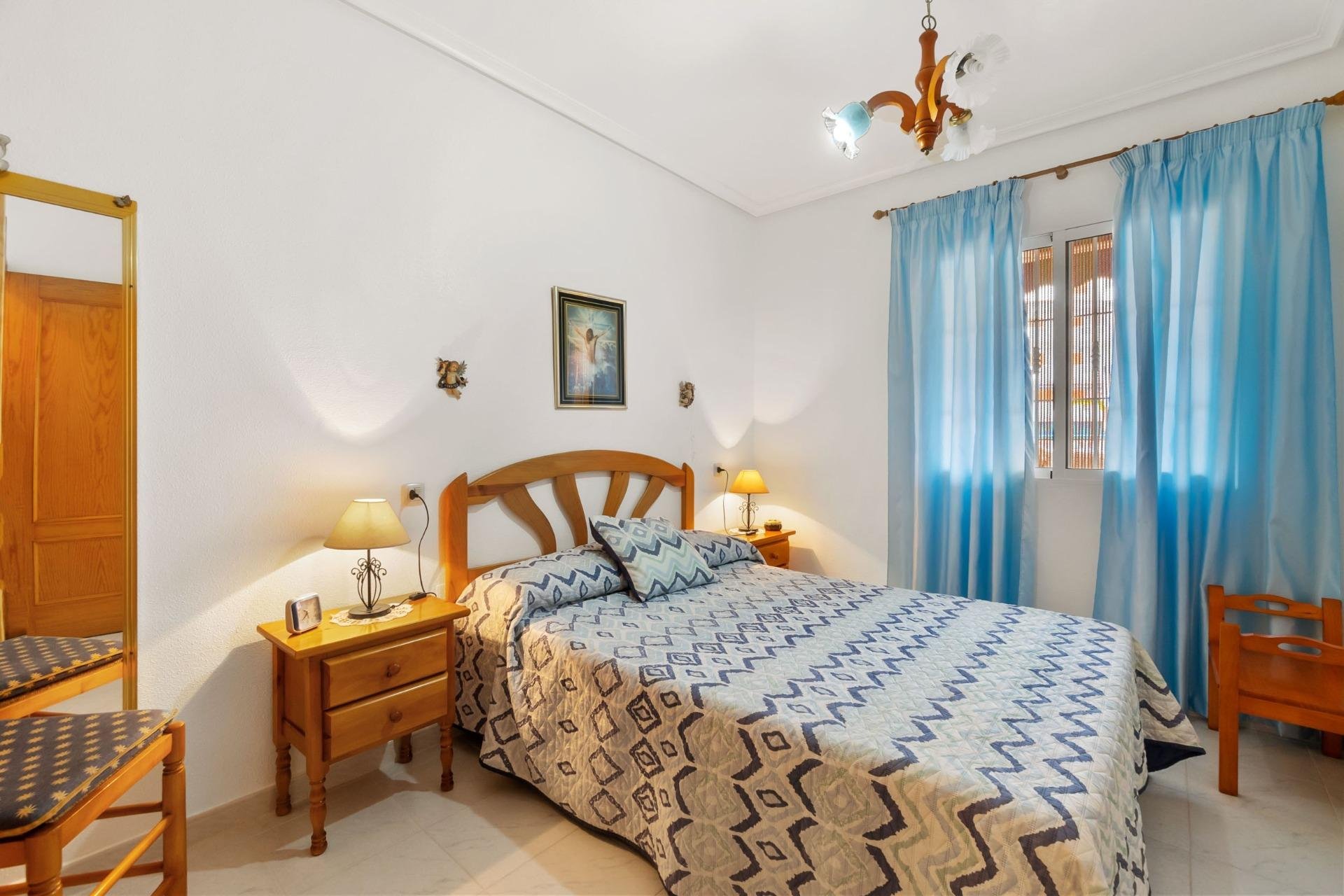 Resale - Apartment / flat - Torrevieja - Los Europeos