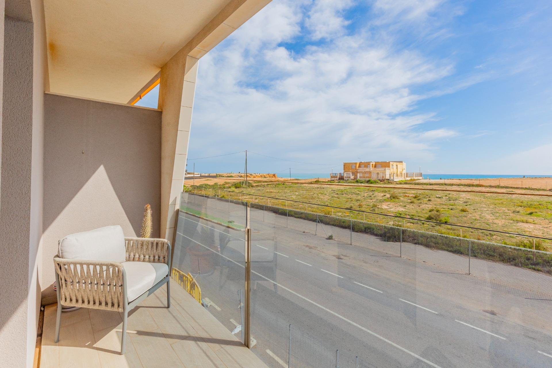 Resale - Apartment / flat - Torrevieja - Los Frutales
