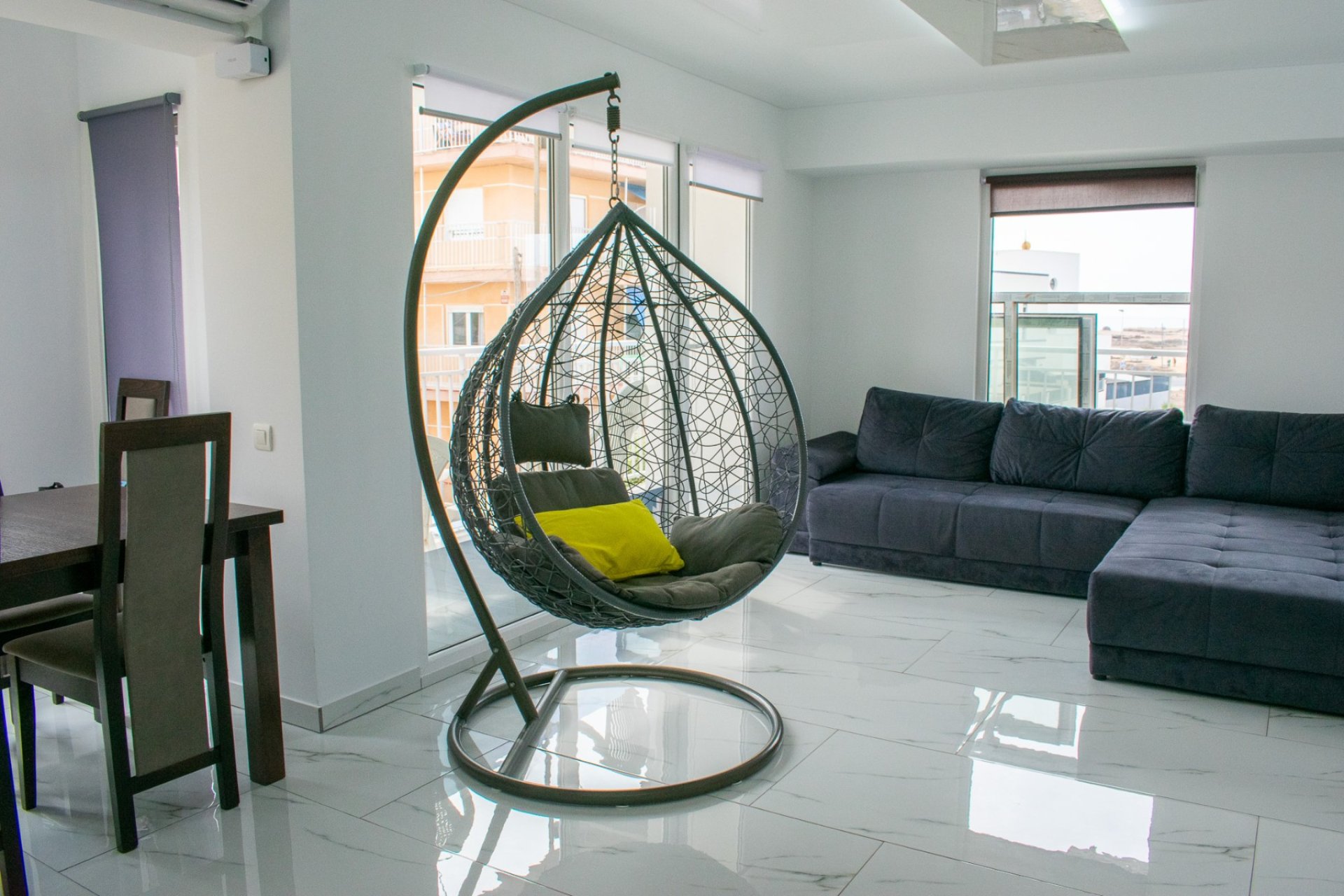 Resale - Apartment / flat - Torrevieja - Los Frutales