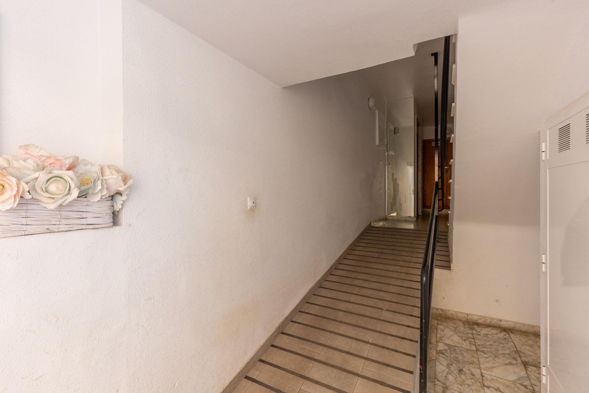 Resale - Apartment / flat - Torrevieja - Nueva Torrevieja