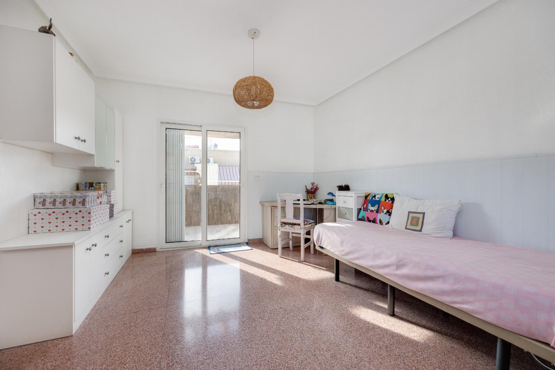 Resale - Apartment / flat - Torrevieja - Parque de Las Naciones