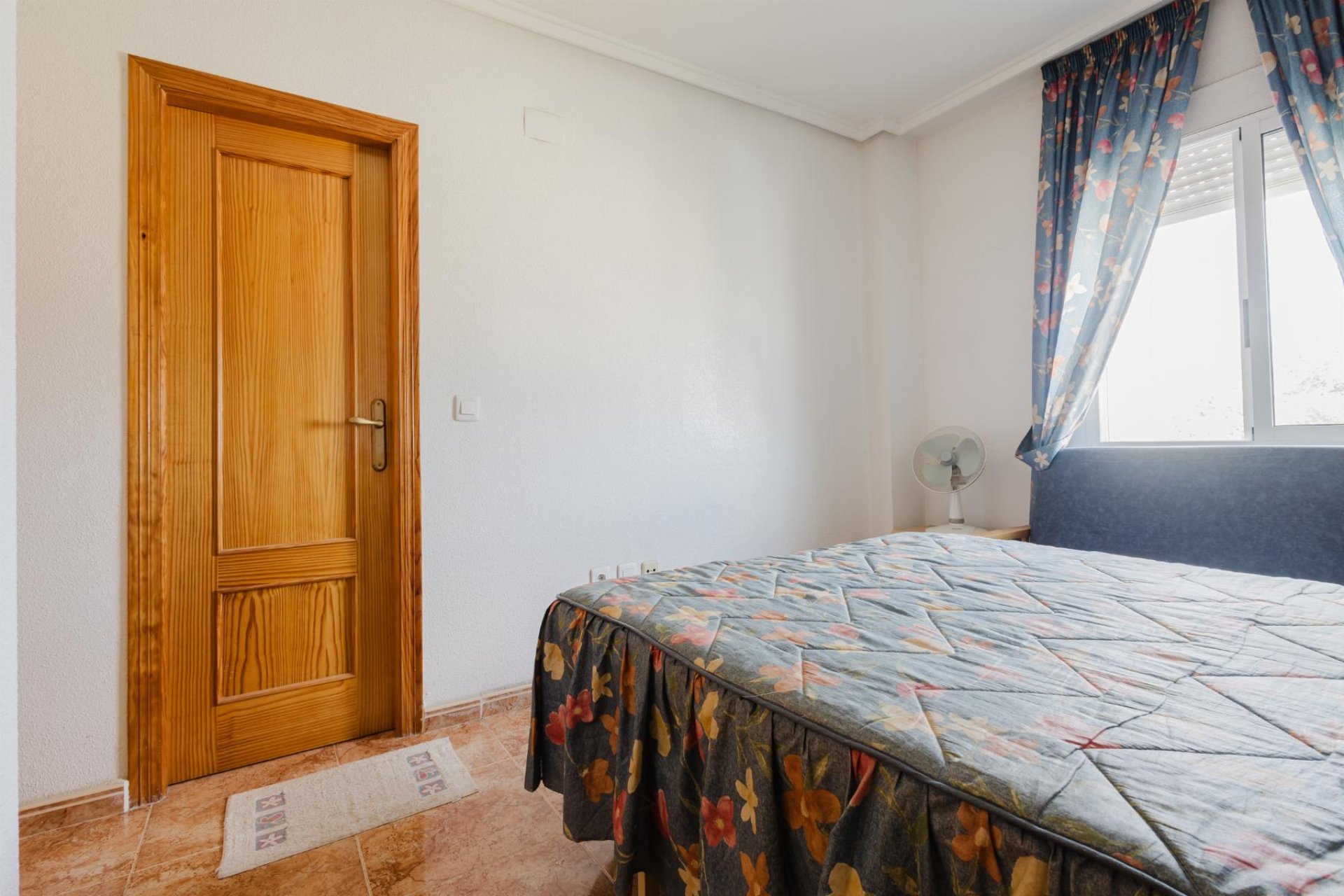 Resale - Apartment / flat - Torrevieja - Parque de Las Naciones