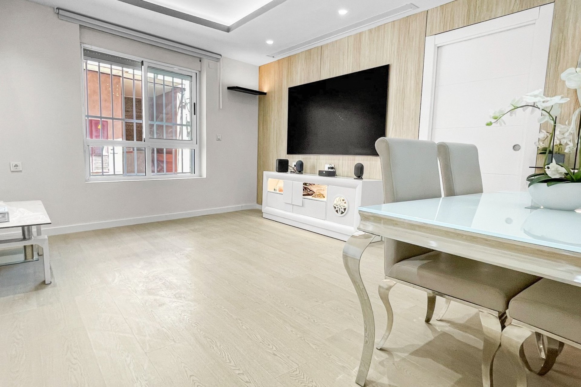 Resale - Apartment / flat - Torrevieja - Parque las naciones
