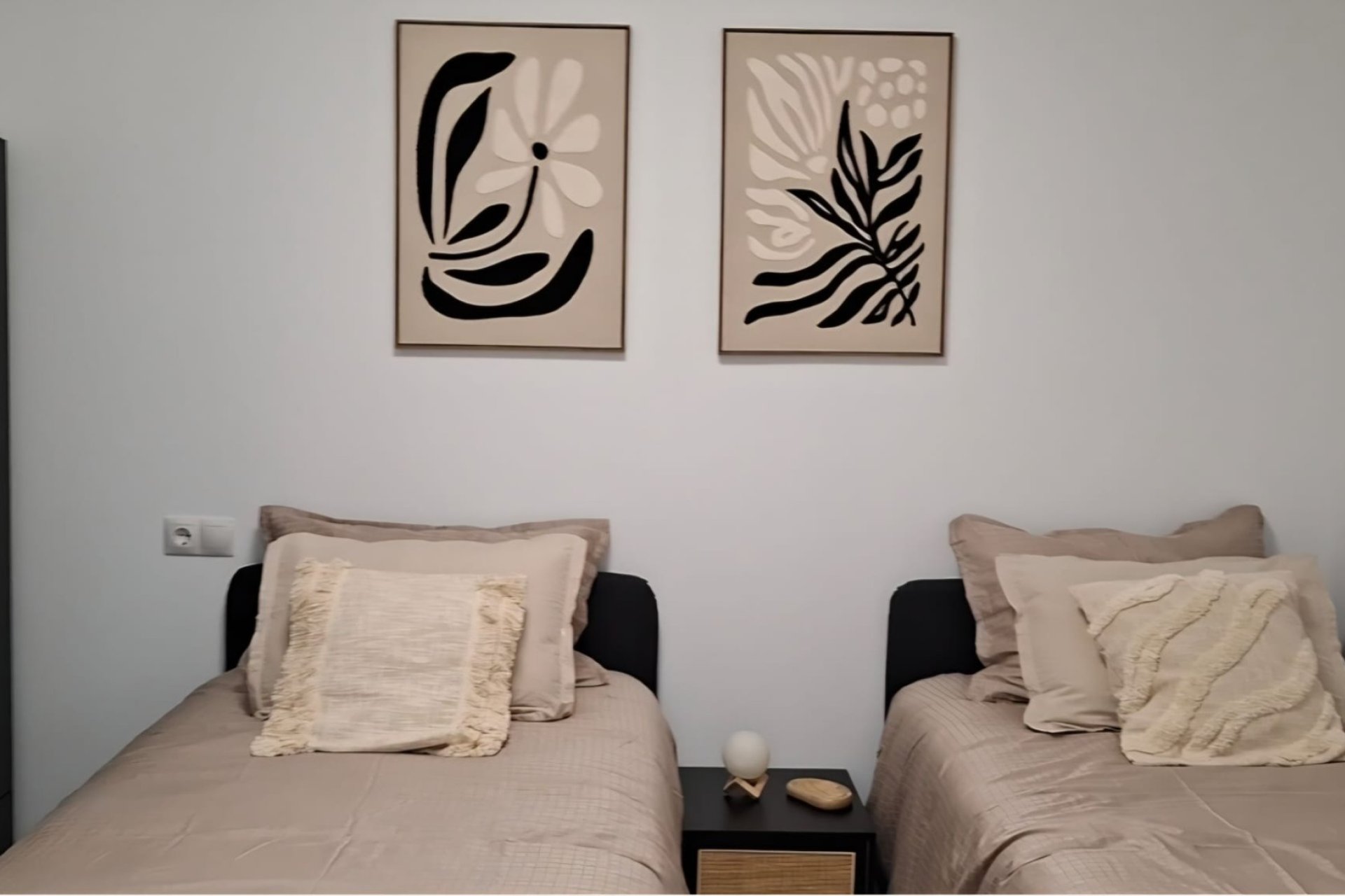 Resale - Apartment / flat - Torrevieja - Playa Acequion