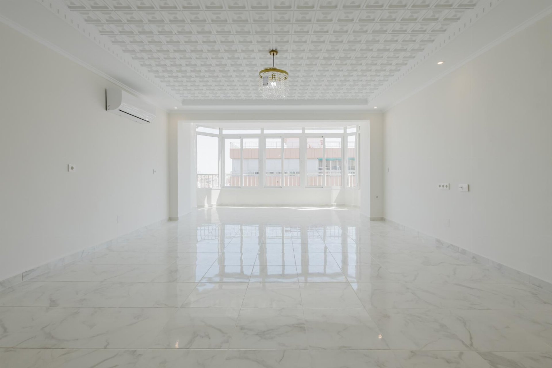 Resale - Apartment / flat - Torrevieja - Playa de La Acequion