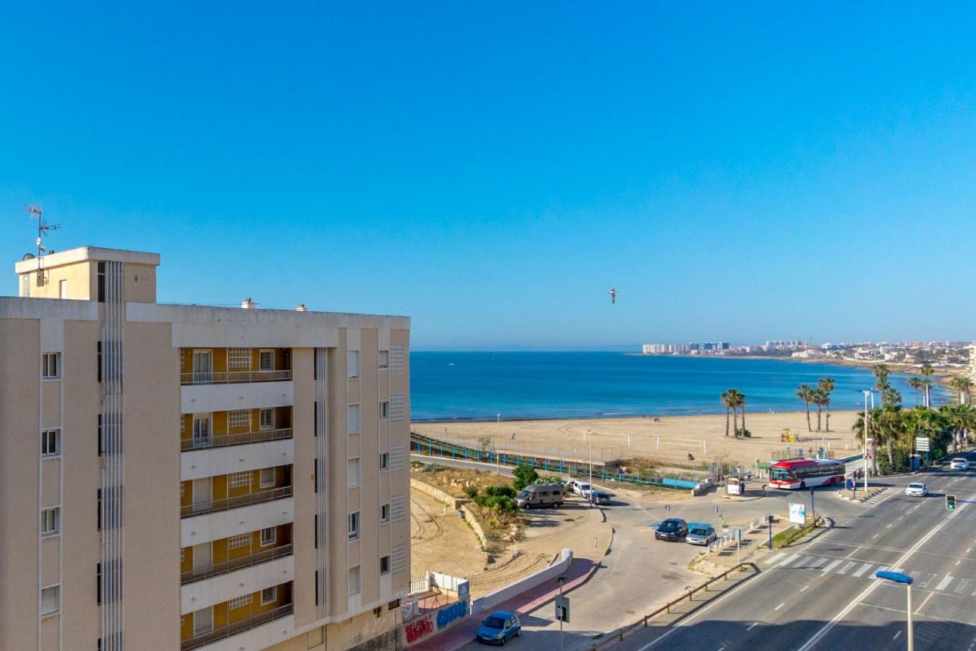 Resale - Apartment / flat - Torrevieja - Playa de La Acequion