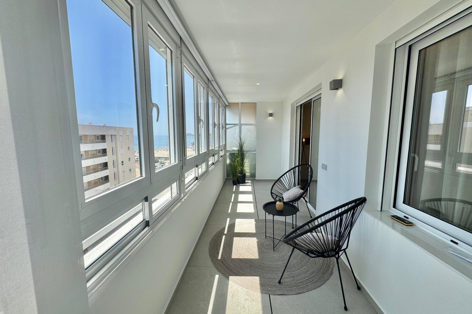 Resale - Apartment / flat - Torrevieja - Playa de La Acequion