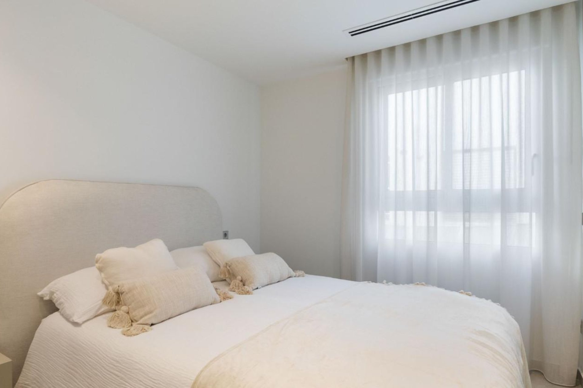 Resale - Apartment / flat - Torrevieja - Playa de La Acequion