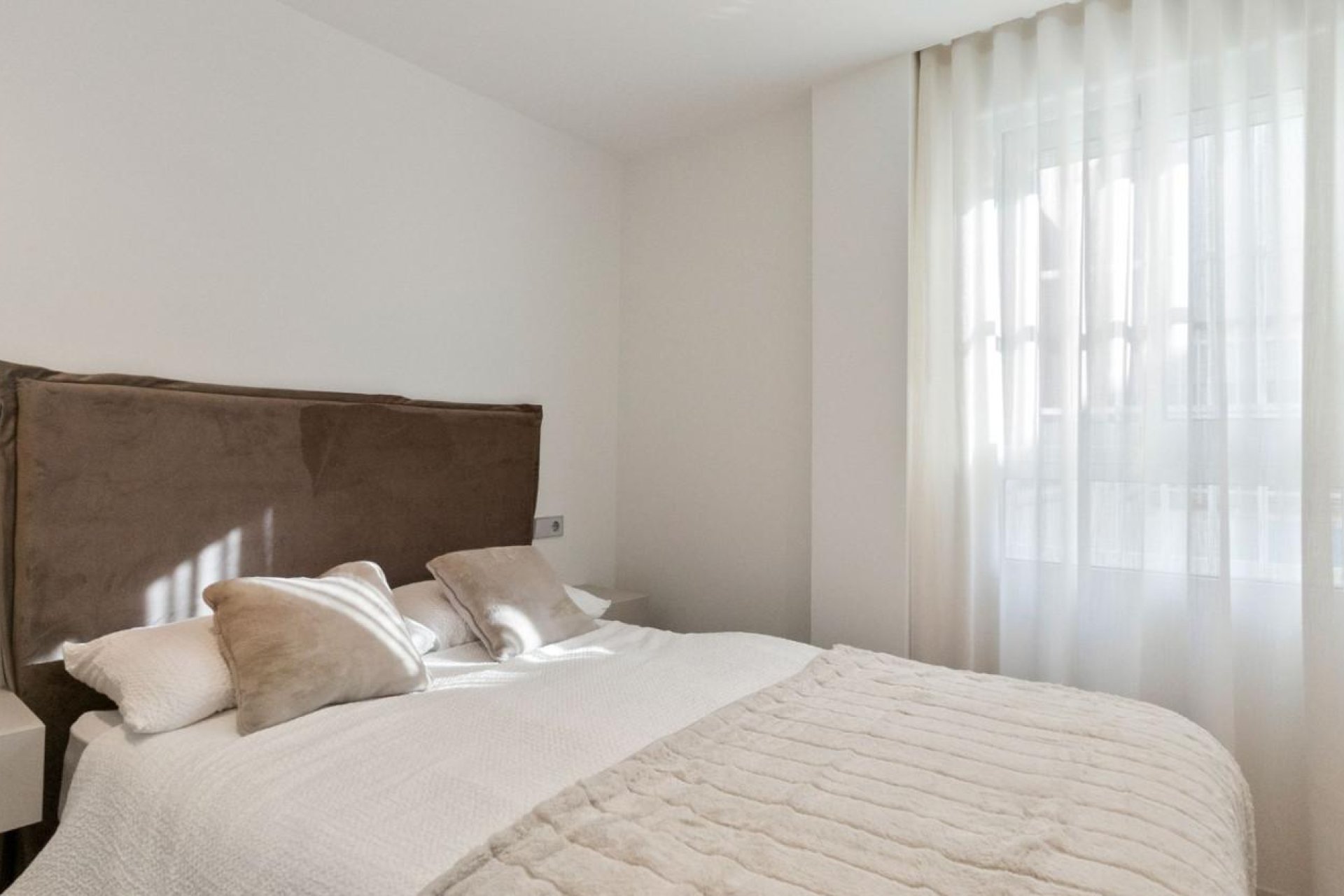Resale - Apartment / flat - Torrevieja - Playa de La Acequion
