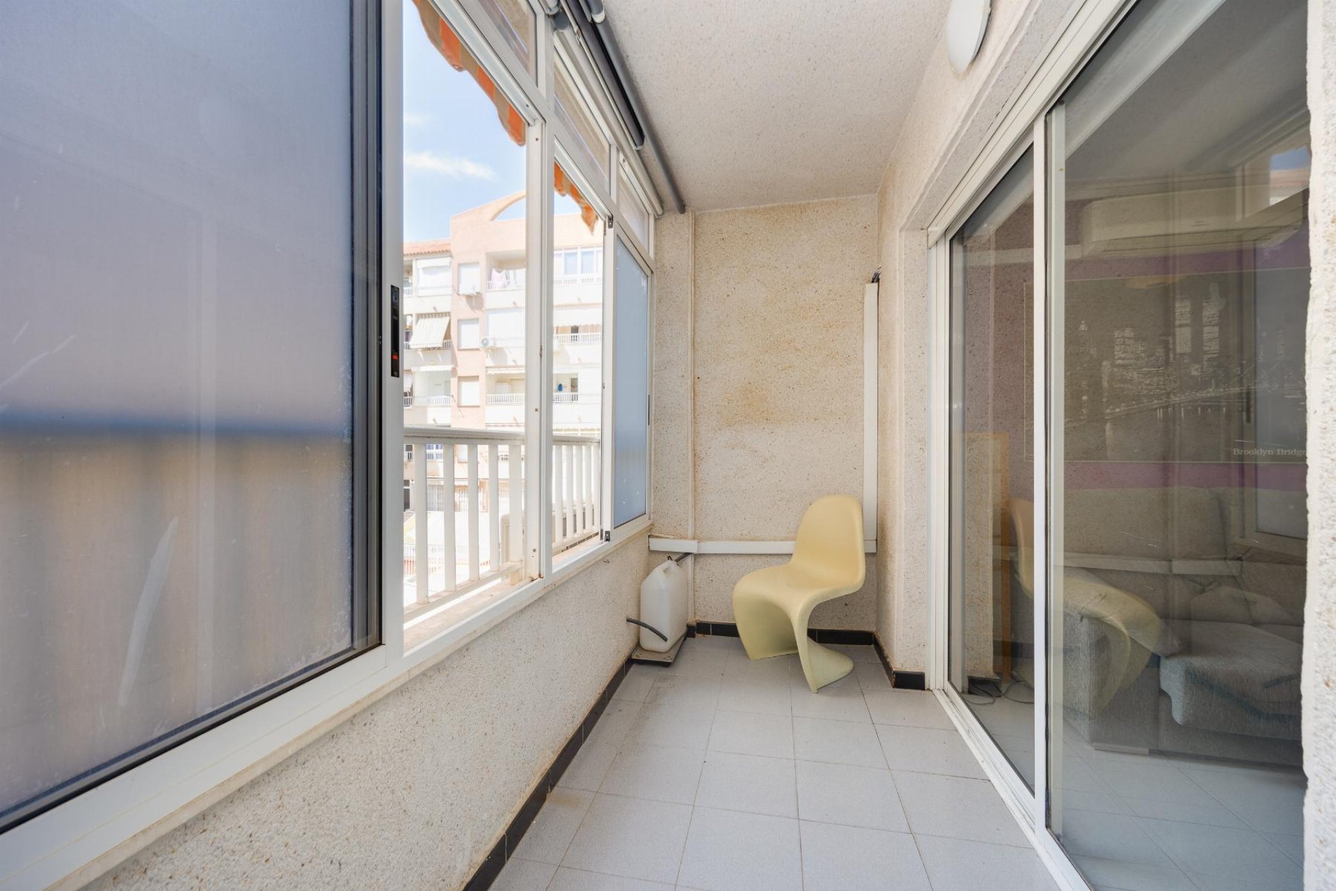 Resale - Apartment / flat - Torrevieja - Playa de Los Locos-Curva del Palangre