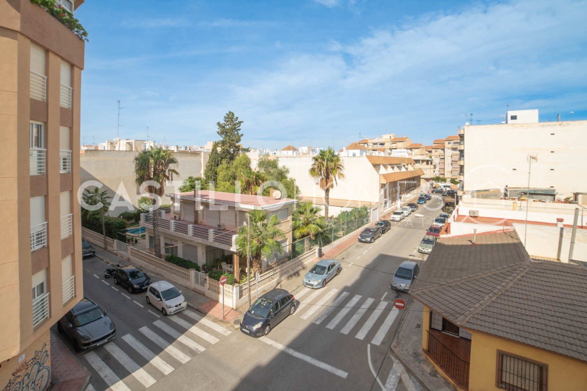 Resale - Apartment / flat - Torrevieja - Playa de los Locos