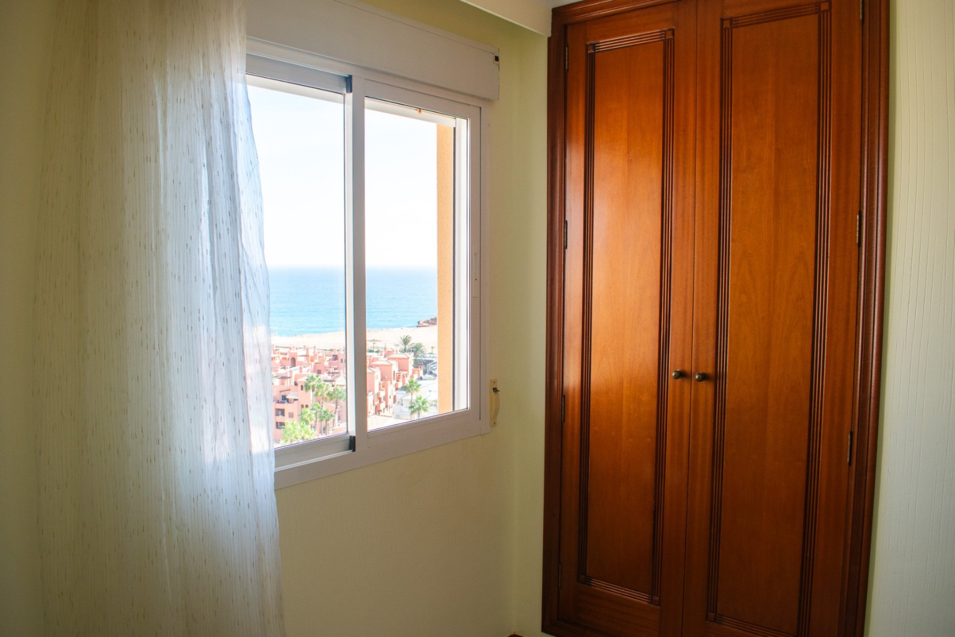 Resale - Apartment / flat - Torrevieja - Playa de los Locos