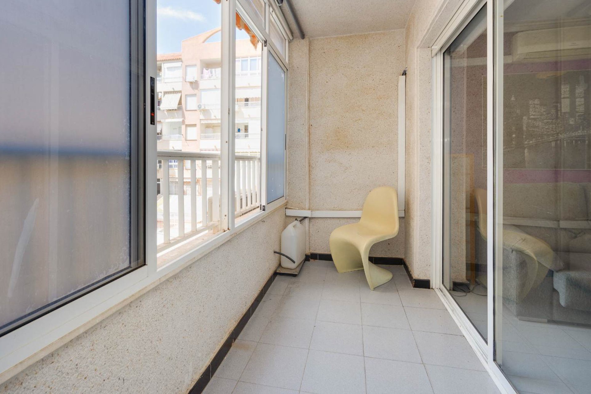 Resale - Apartment / flat - Torrevieja - Playa de los Locos