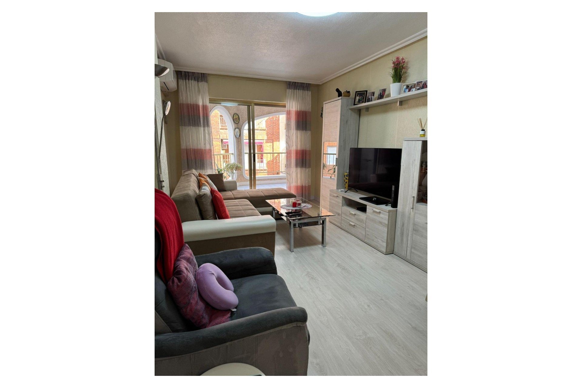 Resale - Apartment / flat - Torrevieja - Playa de los Locos