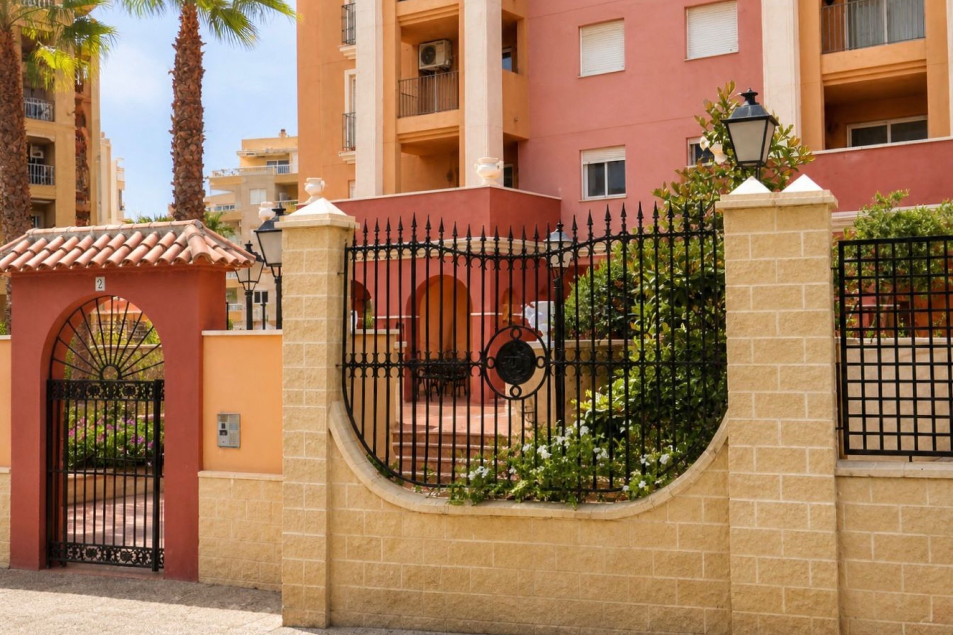 Resale - Apartment / flat - Torrevieja - Playa de los Locos