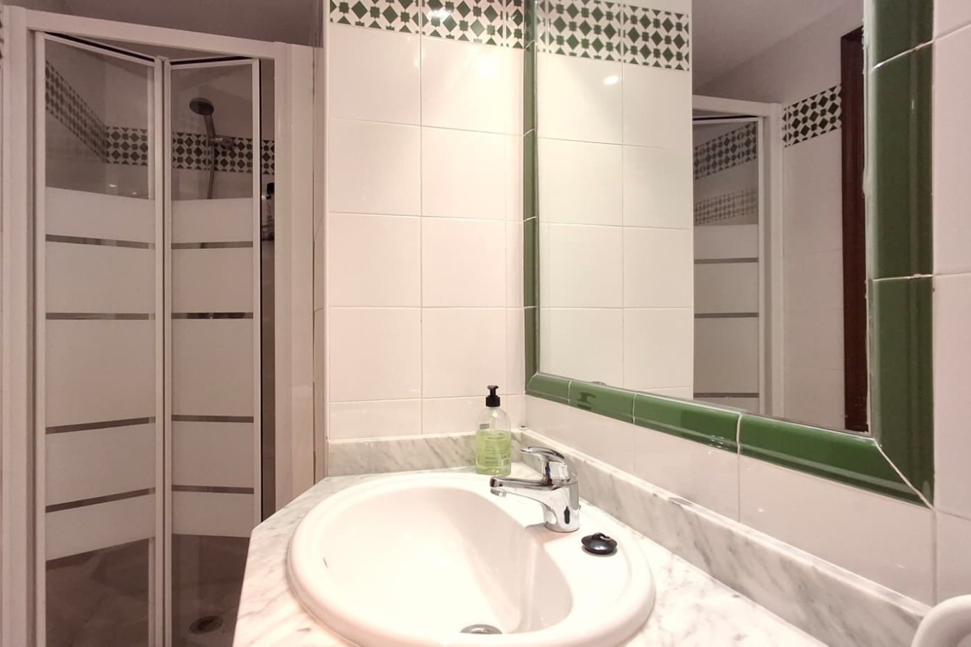 Resale - Apartment / flat - Torrevieja - Playa de los Locos