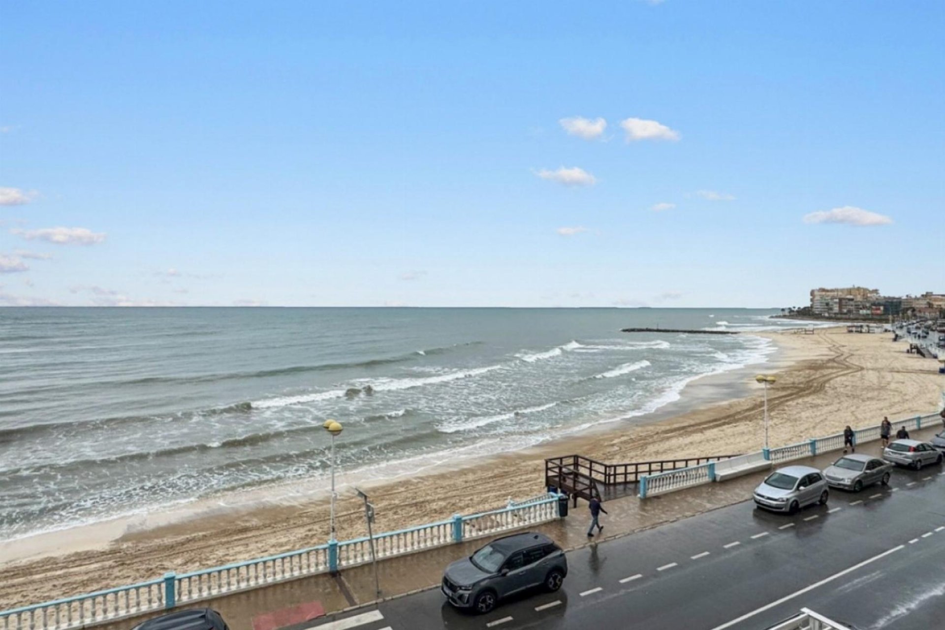 Resale - Apartment / flat - Torrevieja - Playa de los Locos