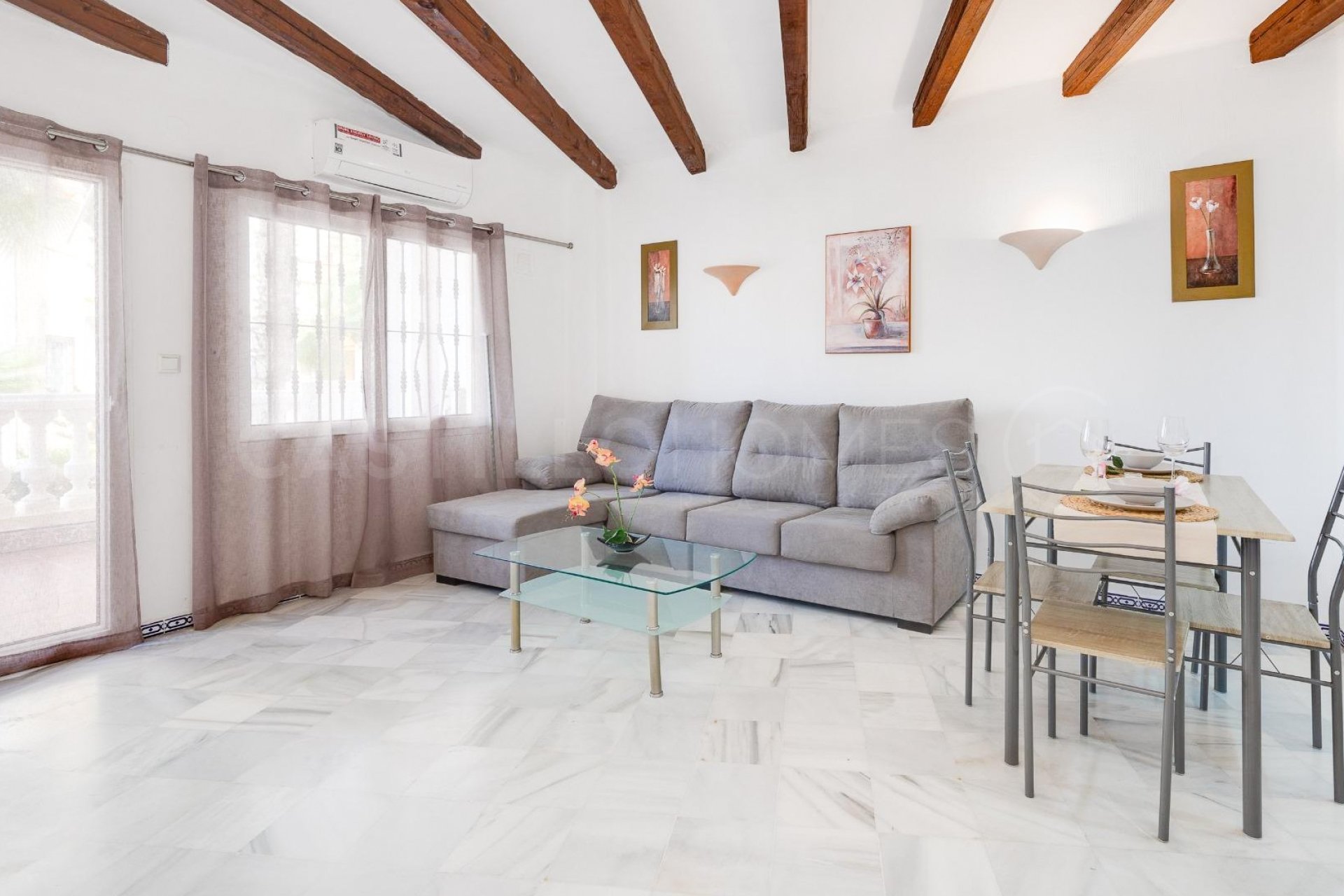 Resale - Apartment / flat - Torrevieja - Playa de los Locos