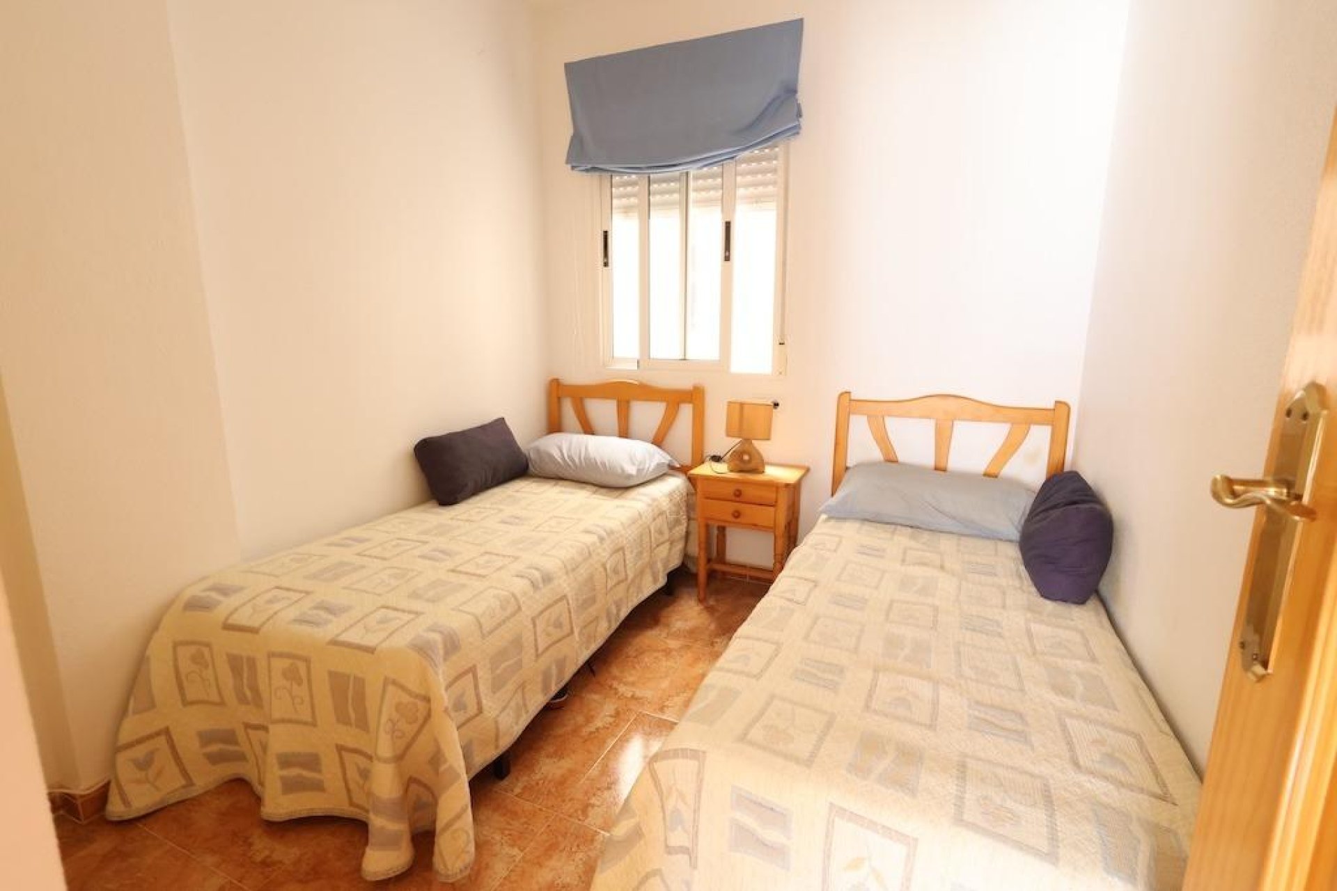 Resale - Apartment / flat - Torrevieja - Playa de los locos