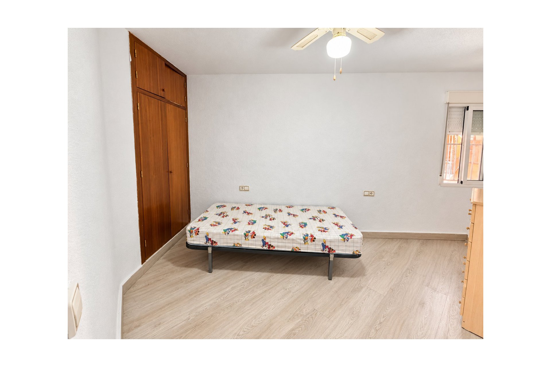 Resale - Apartment / flat - Torrevieja - playa de los naufragos