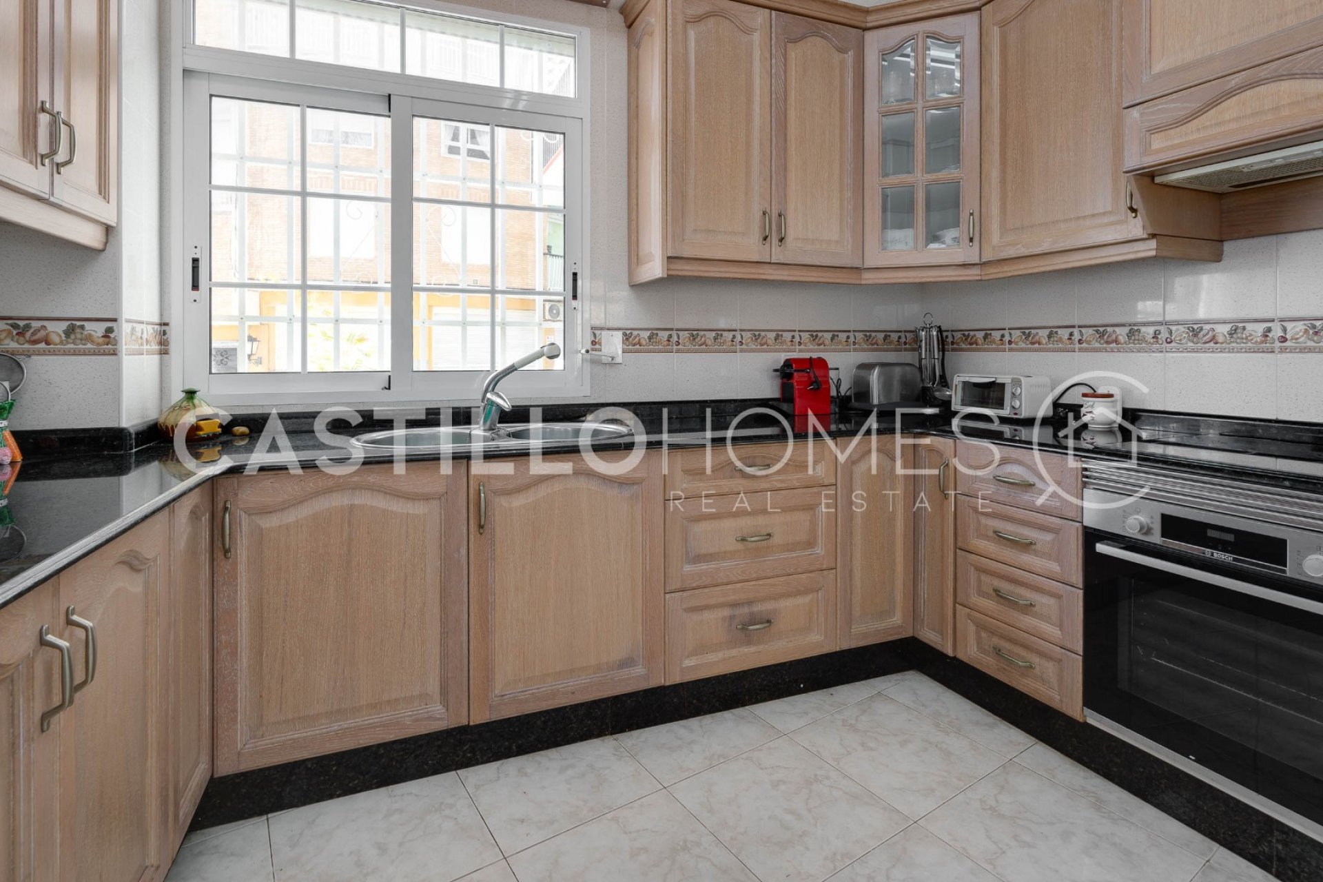 Resale - Apartment / flat - Torrevieja - Playa del Acequión