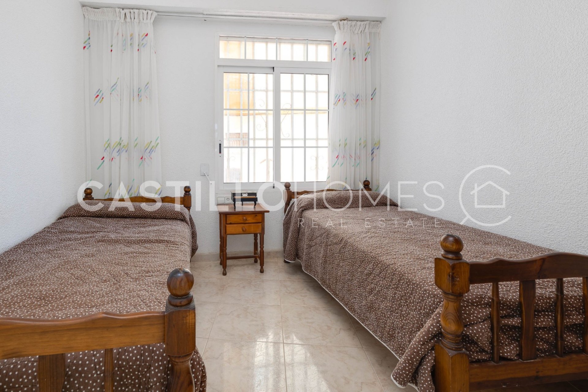 Resale - Apartment / flat - Torrevieja - Playa del Acequión