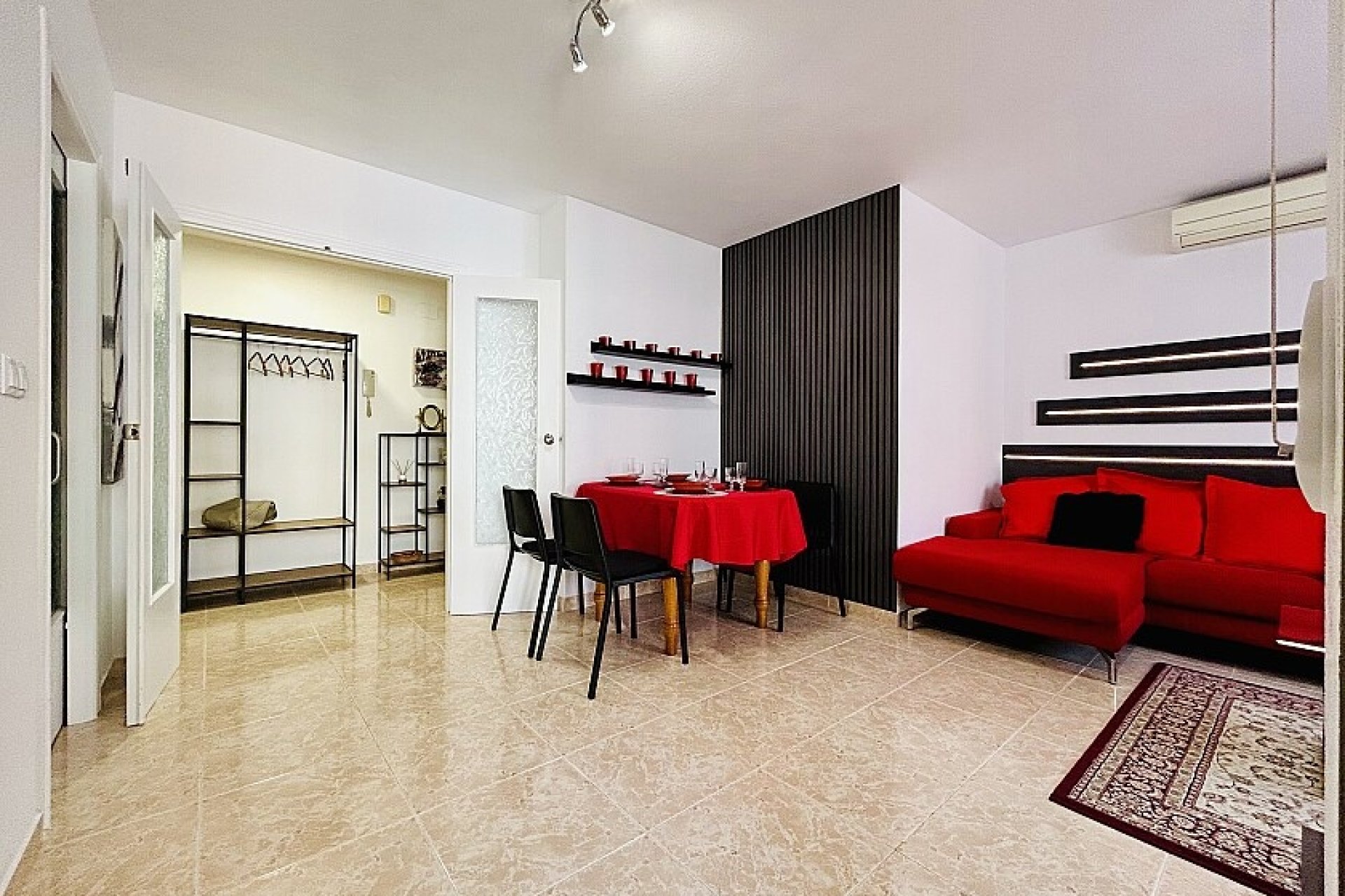 Resale - Apartment / flat - Torrevieja - Playa del Acequión