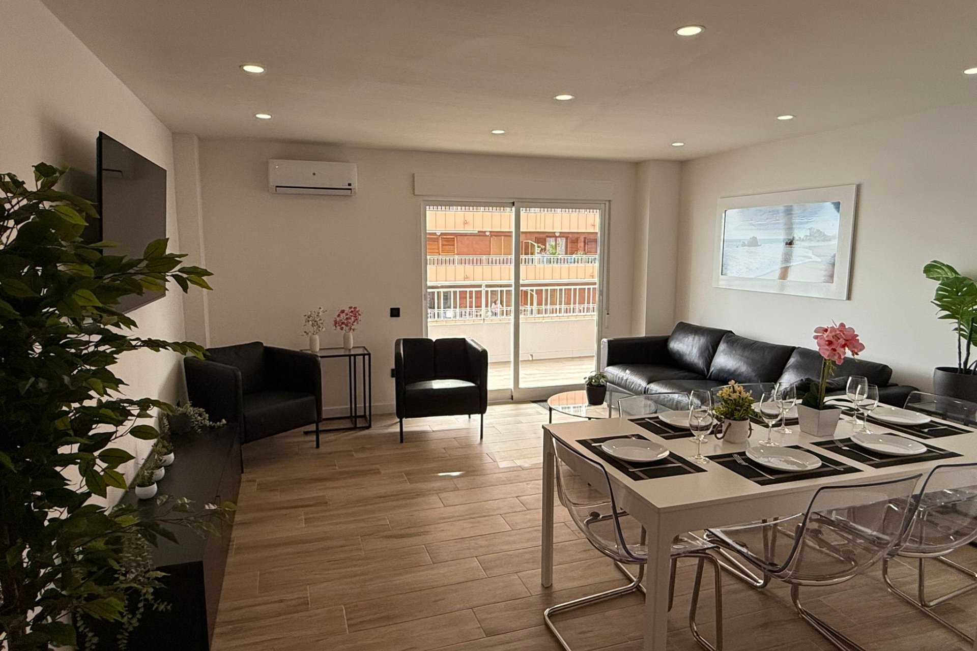 Resale - Apartment / flat - Torrevieja - Playa del Acequión