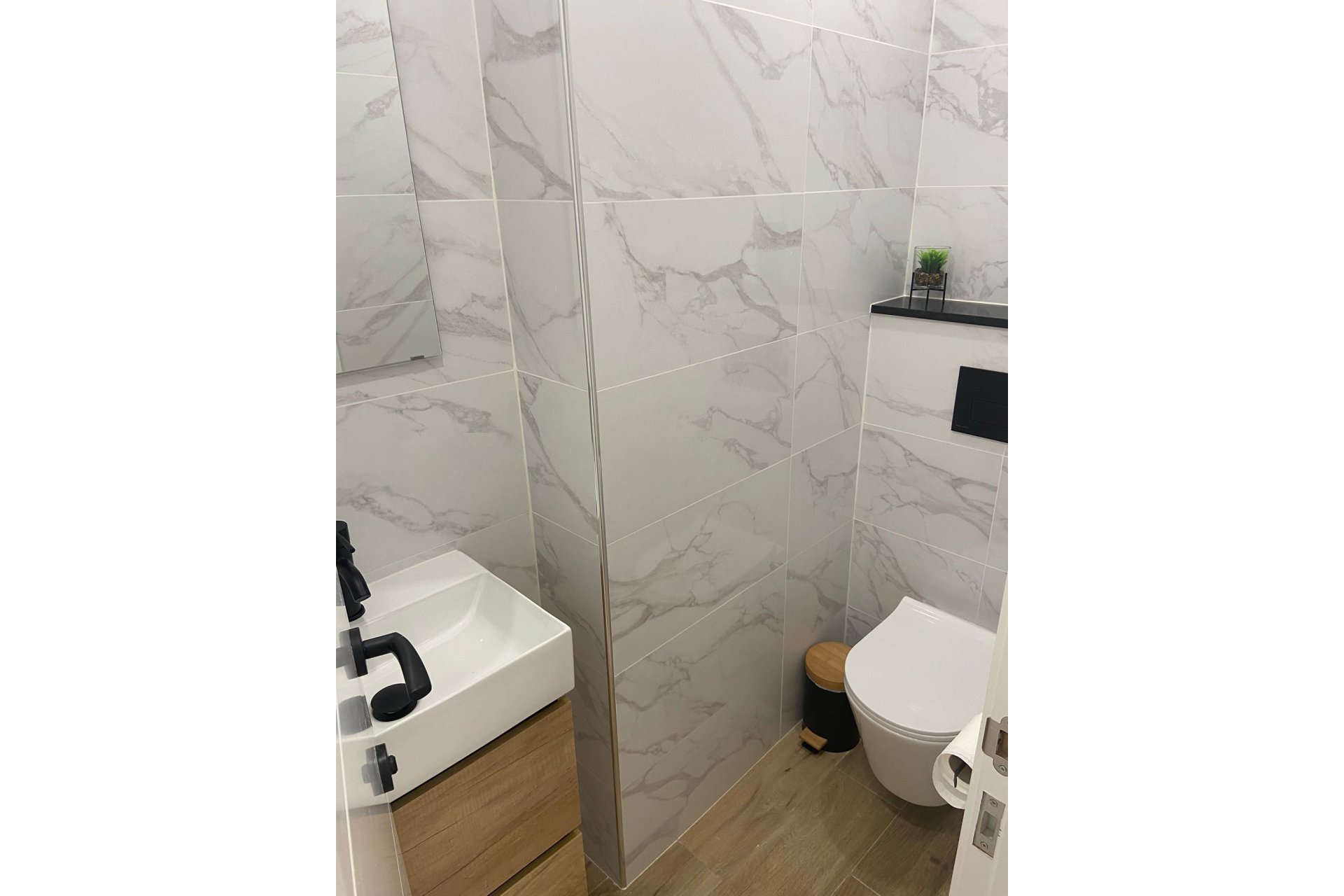 Resale - Apartment / flat - Torrevieja - Playa del Acequión