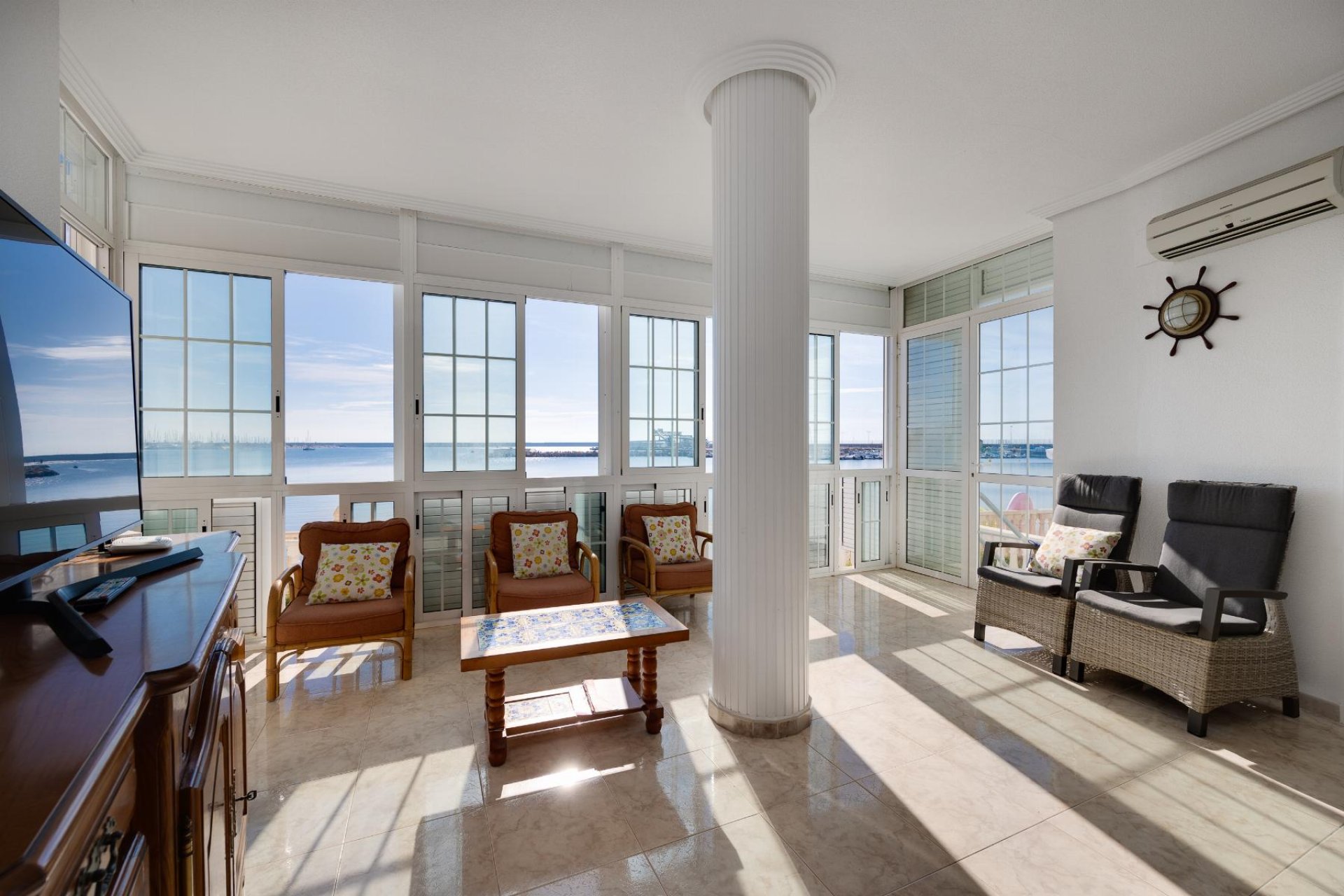 Resale - Apartment / flat - Torrevieja - Playa del Acequión