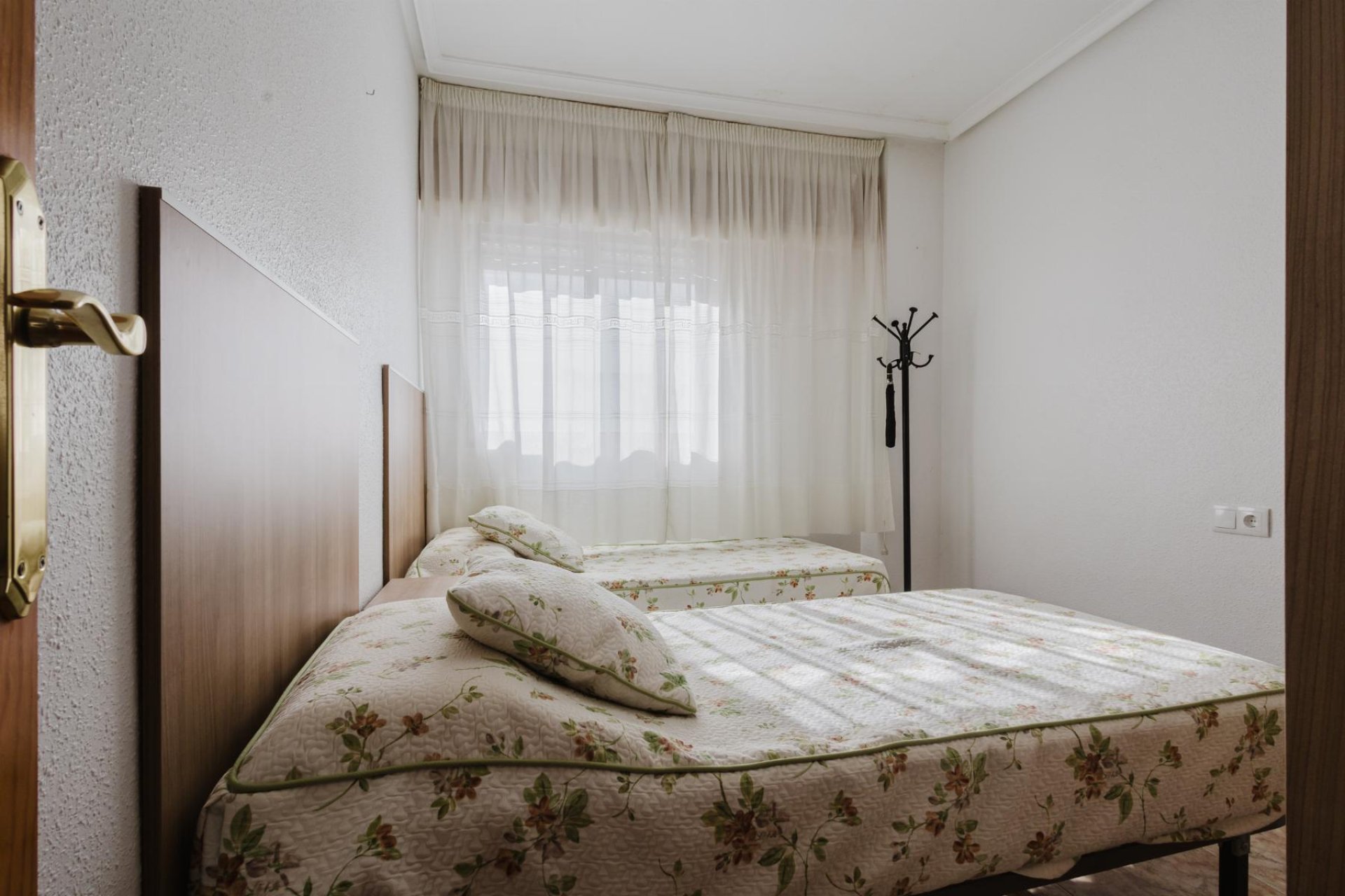 Resale - Apartment / flat - Torrevieja - Playa del Acequión