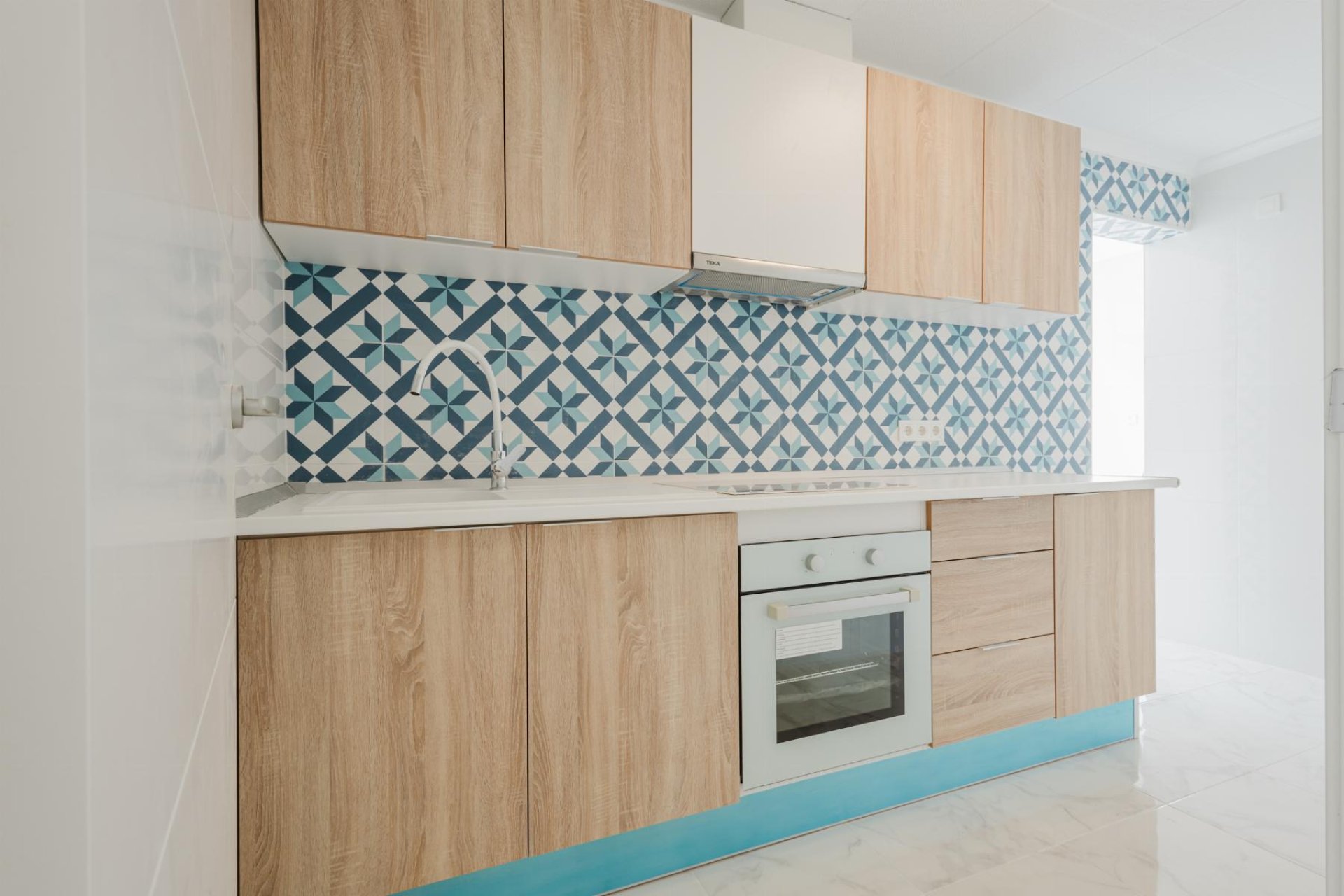 Resale - Apartment / flat - Torrevieja - Playa del Acequión