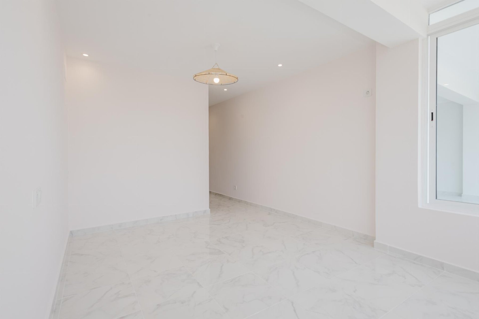 Resale - Apartment / flat - Torrevieja - Playa del Acequión