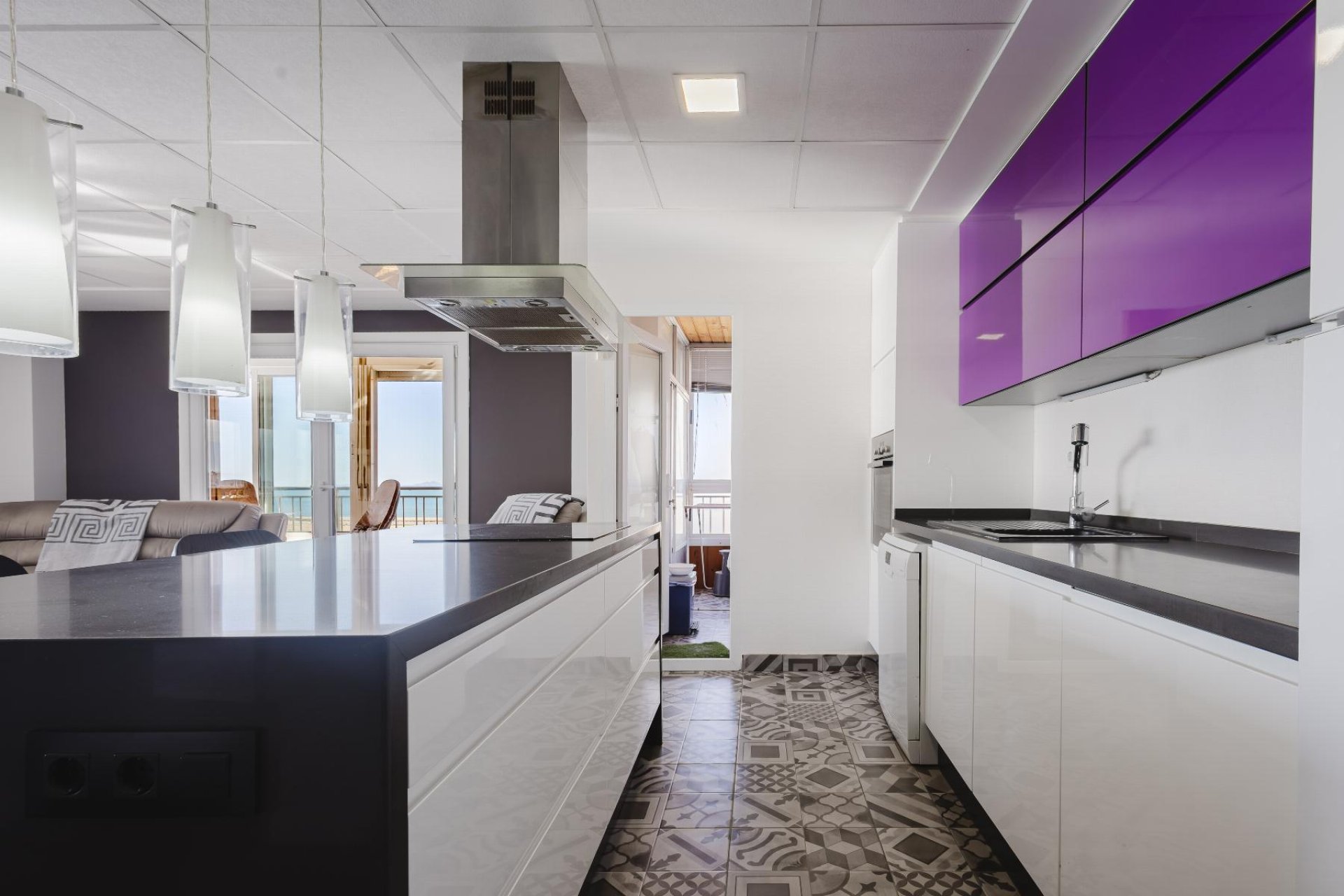 Resale - Apartment / flat - Torrevieja - Playa del Acequión