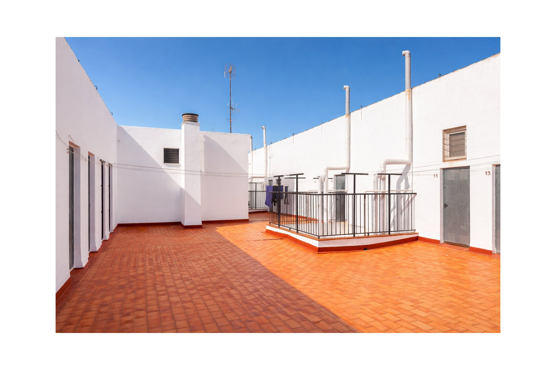 Resale - Apartment / flat - Torrevieja - Playa del Acequión