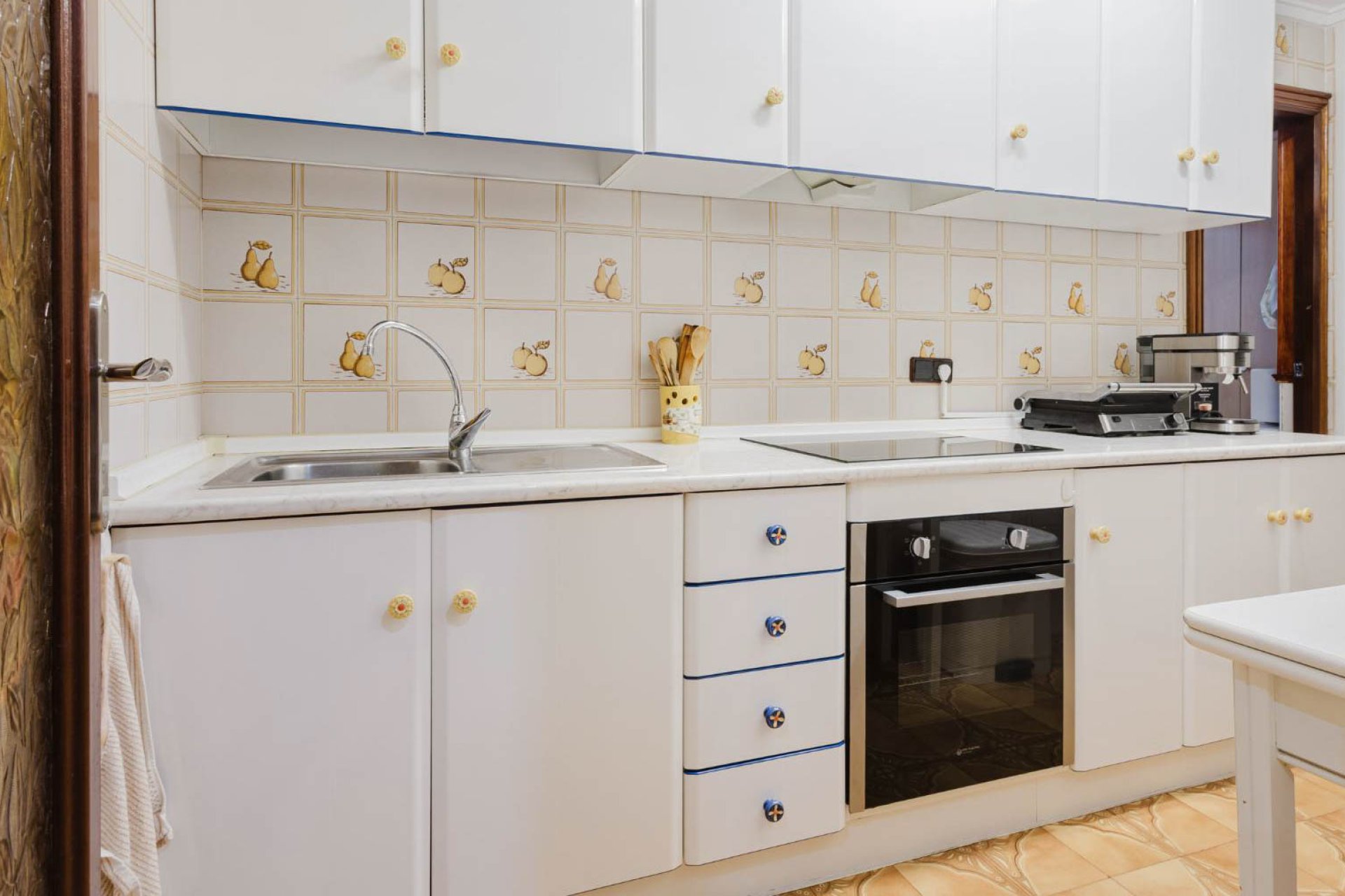 Resale - Apartment / flat - Torrevieja - Playa del Acequión