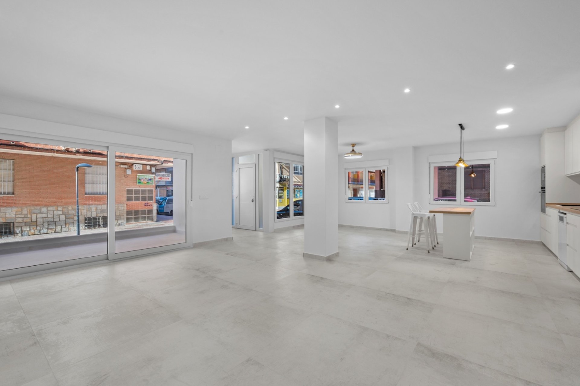 Resale - Apartment / flat - Torrevieja - Playa del Acequión