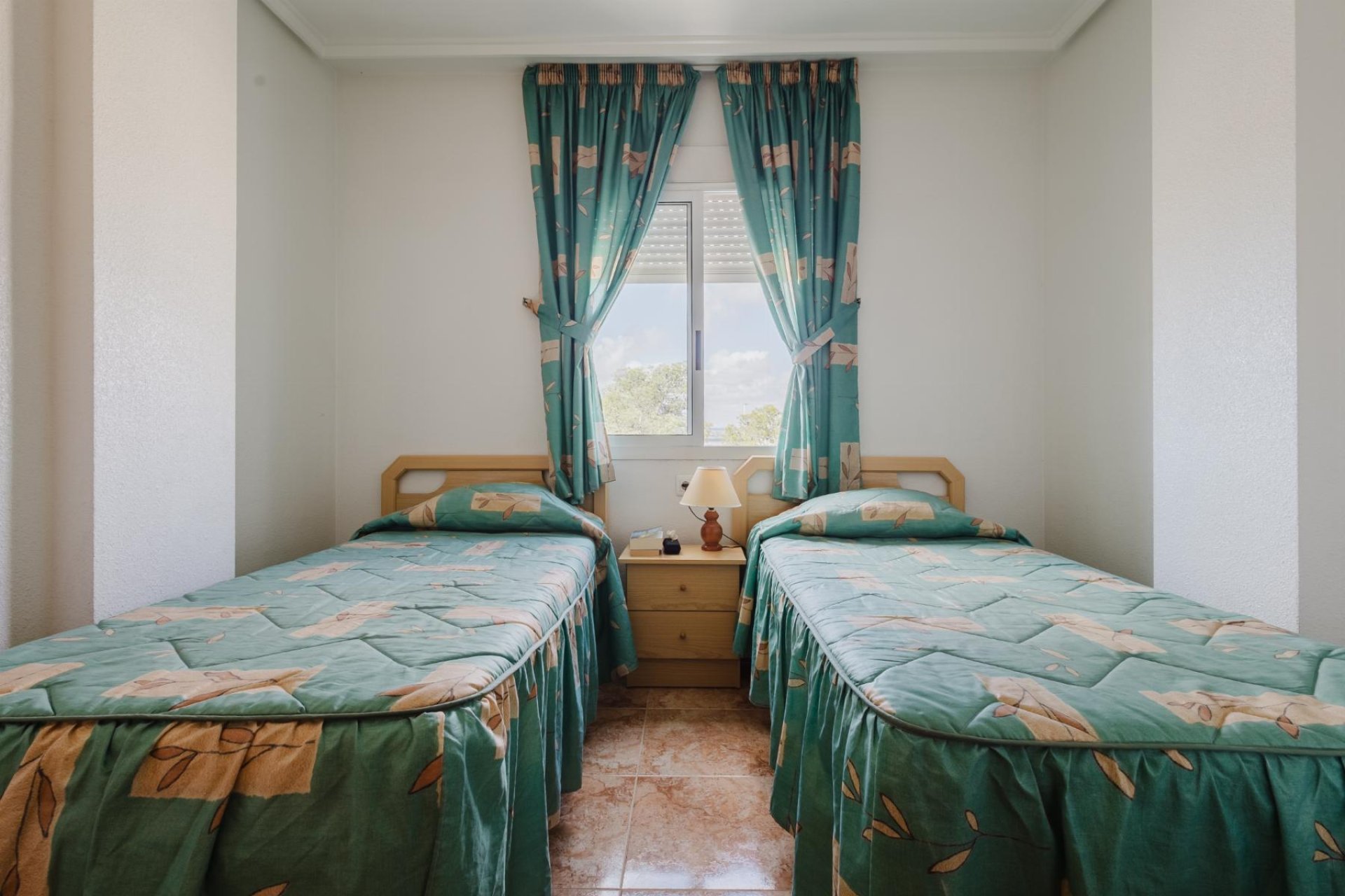 Resale - Apartment / flat - Torrevieja - Playa del Acequión
