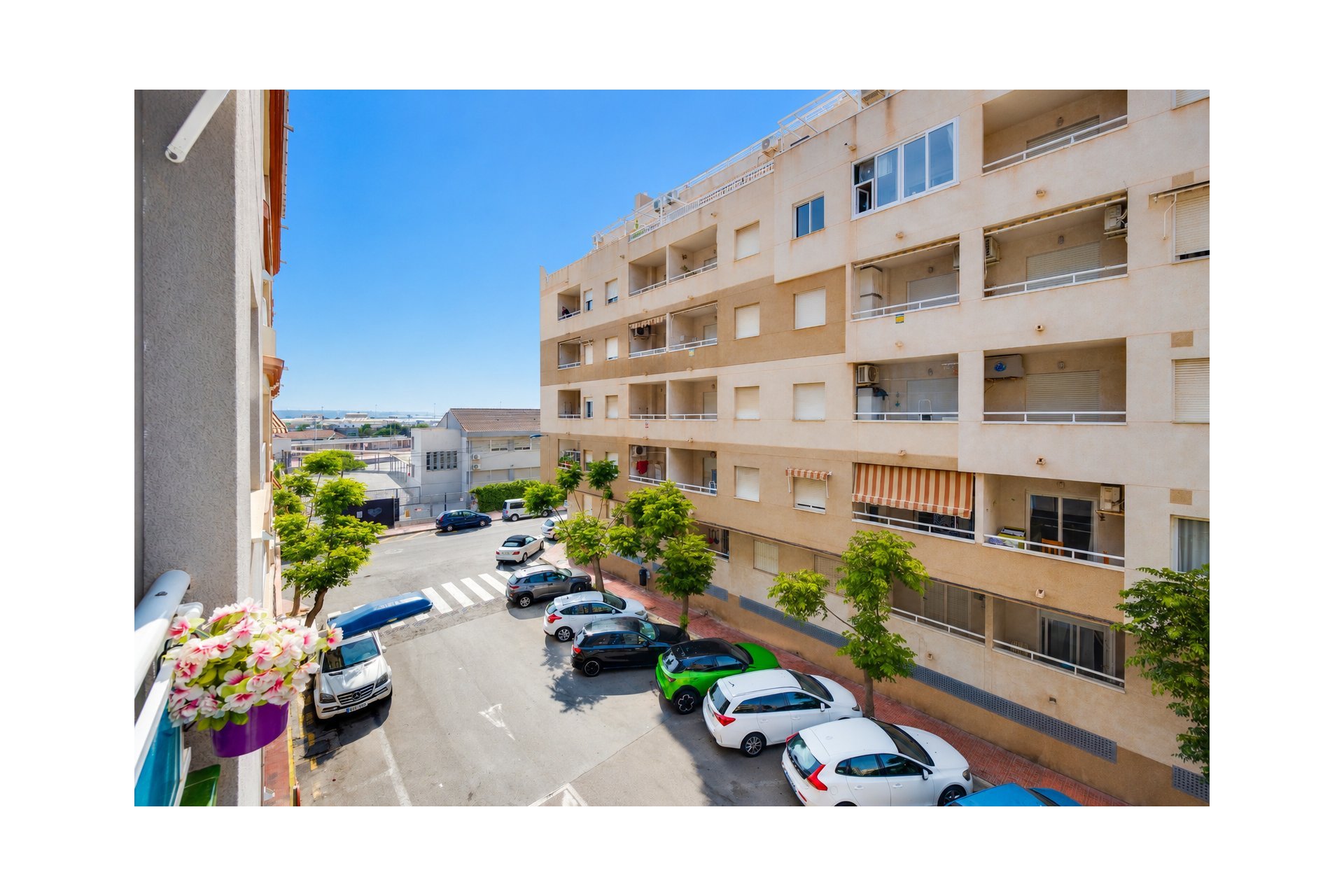 Resale - Apartment / flat - Torrevieja - Playa del Acequión