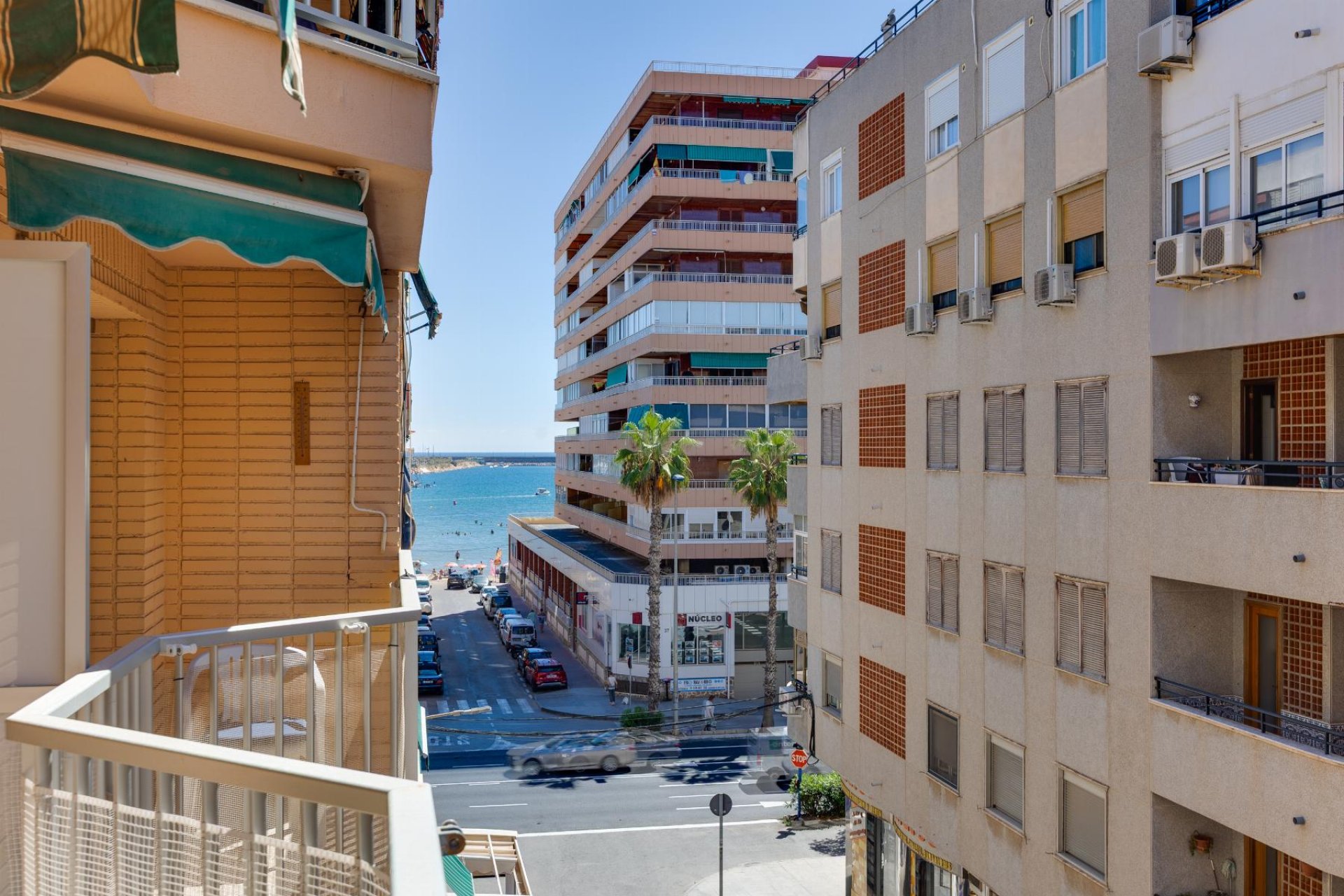Resale - Apartment / flat - Torrevieja - Playa del Acequión