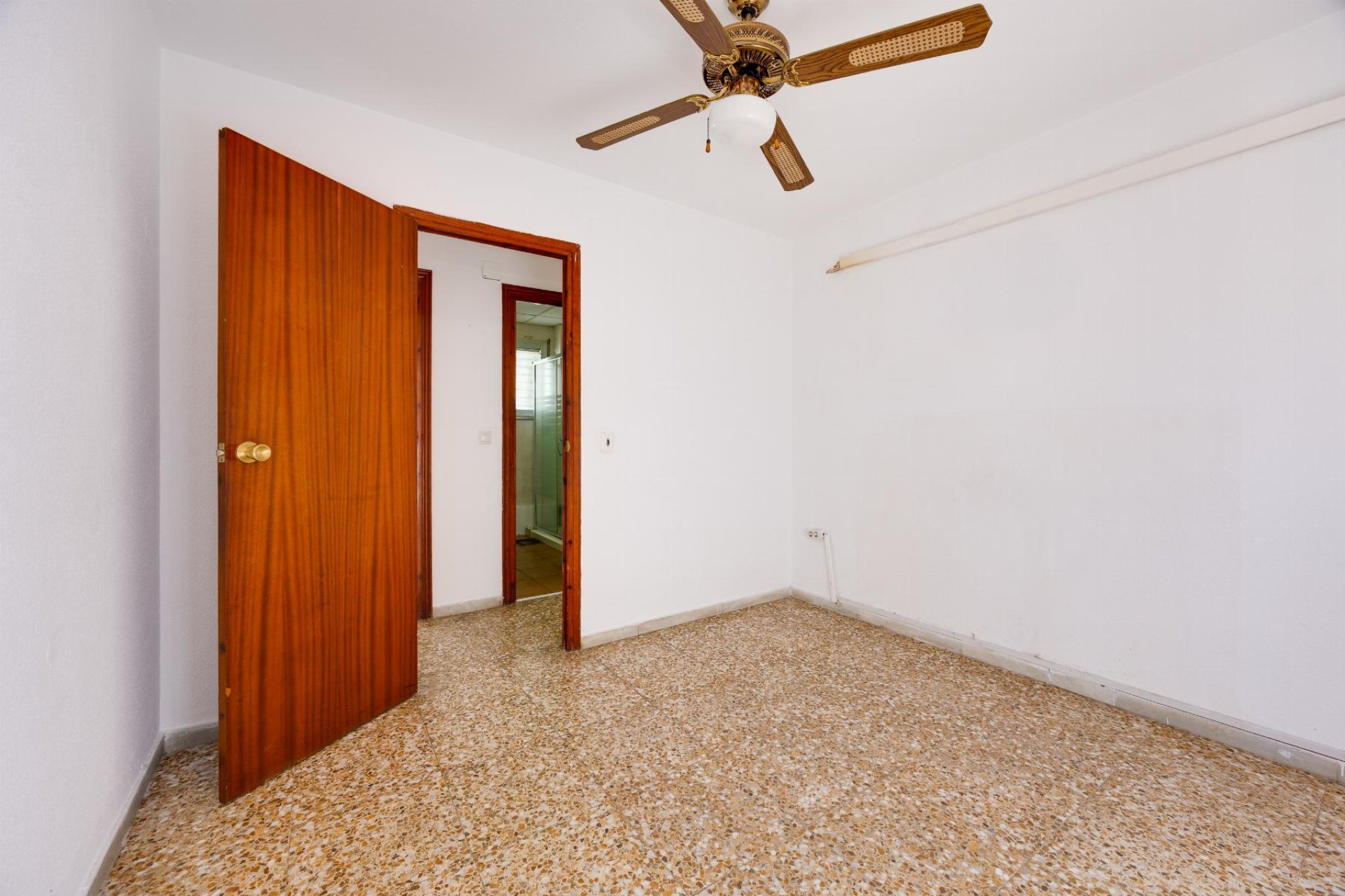 Resale - Apartment / flat - Torrevieja - Playa del Acequión