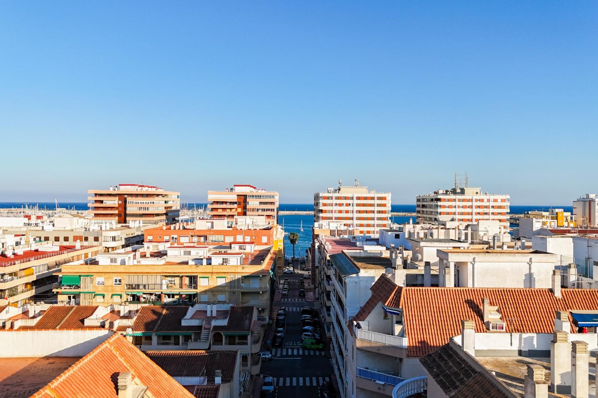 Resale - Apartment / flat - Torrevieja - Playa del Acequión