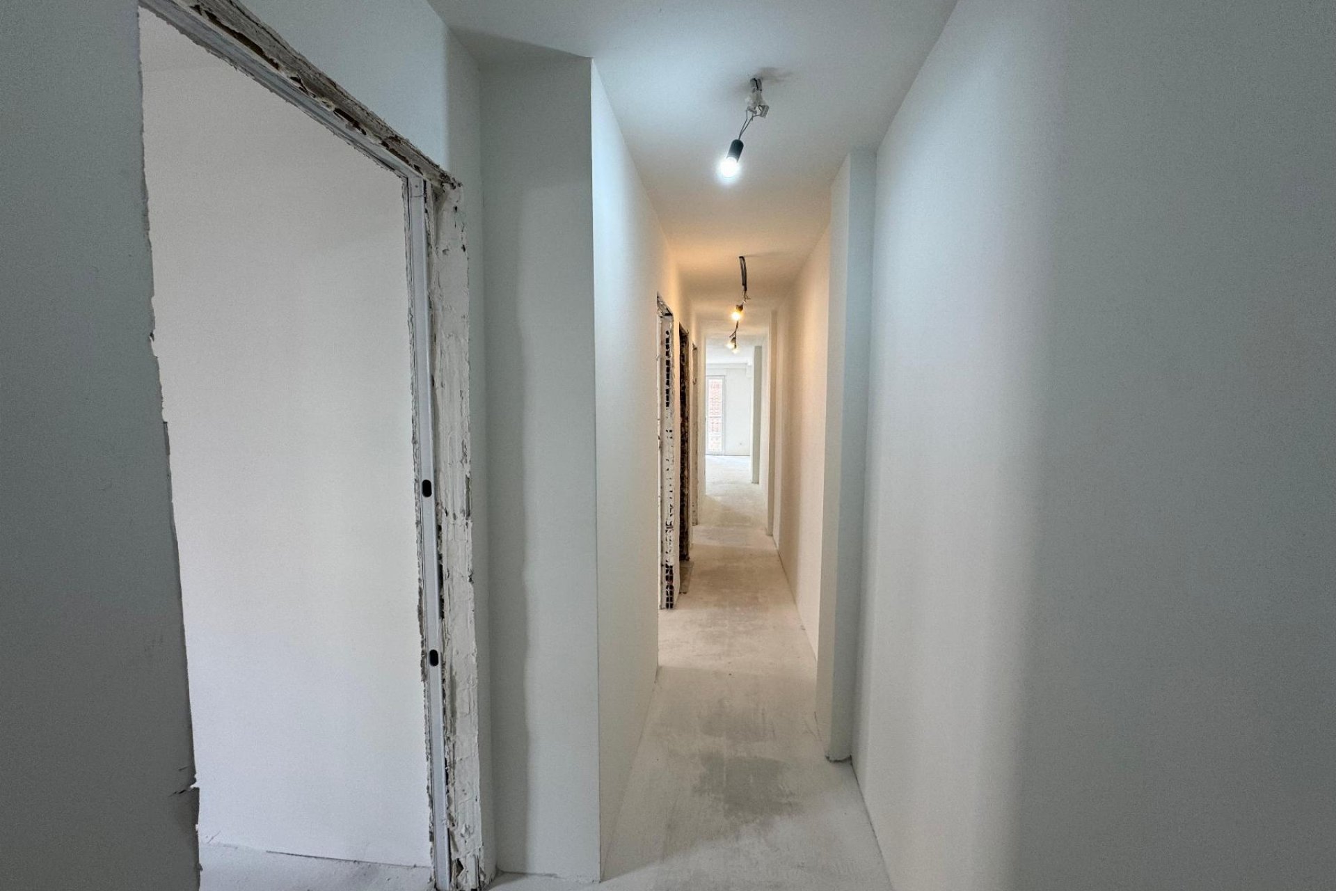 Resale - Apartment / flat - Torrevieja - Playa del Acequión