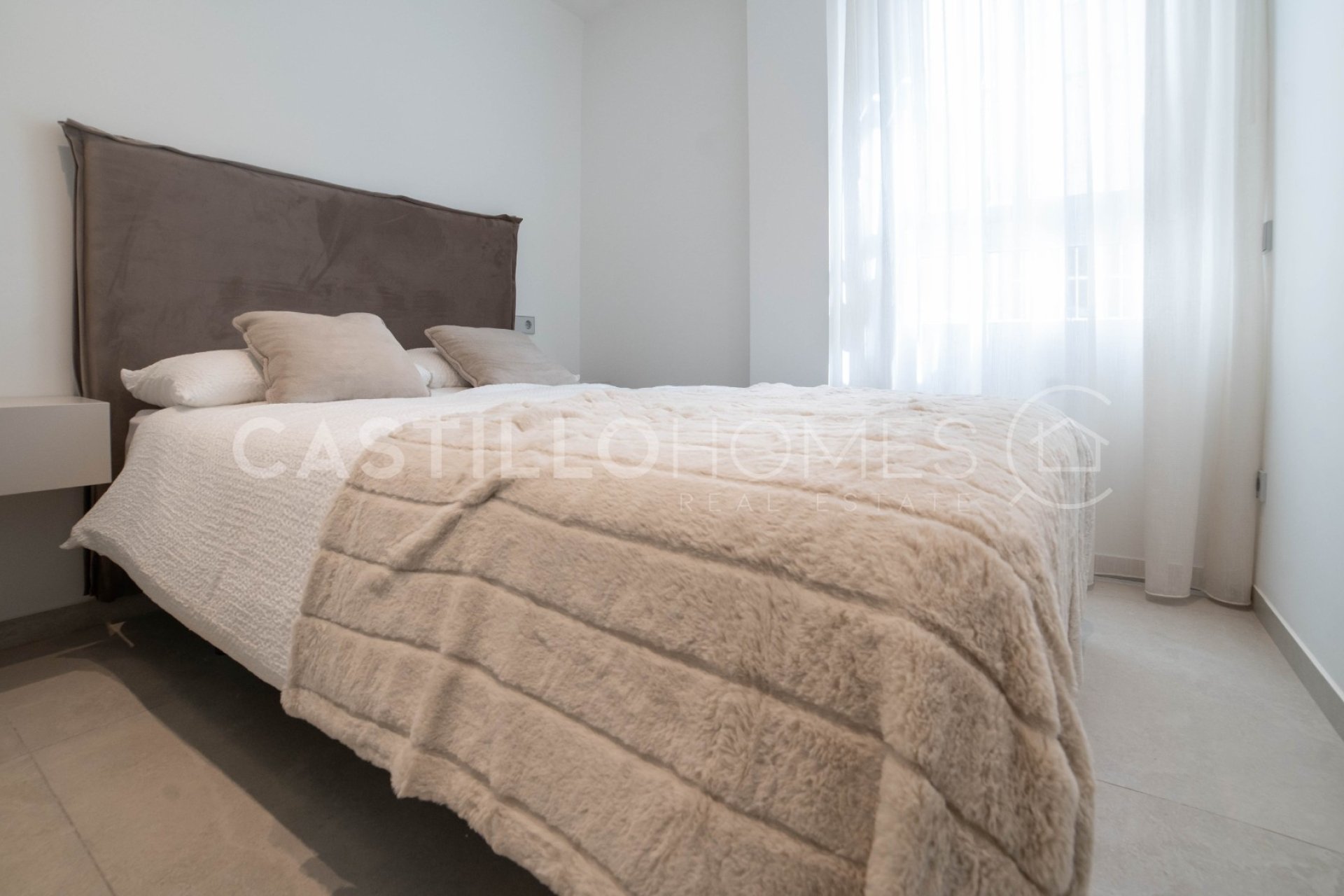 Resale - Apartment / flat - Torrevieja - Playa del Acequión