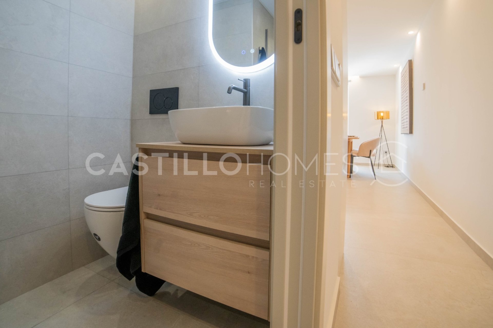 Resale - Apartment / flat - Torrevieja - Playa del Acequión